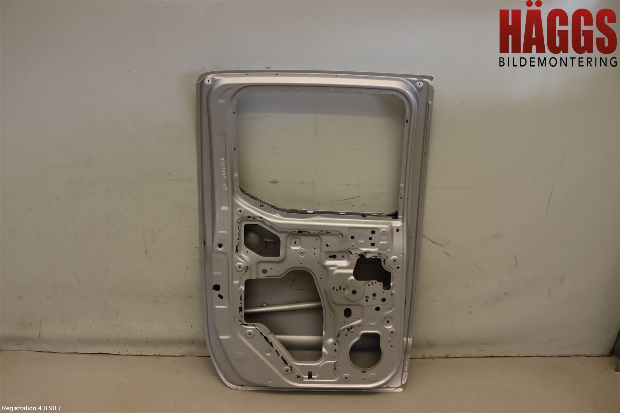 Nissan NAVARA 05-16 Dörr Bak Vänster