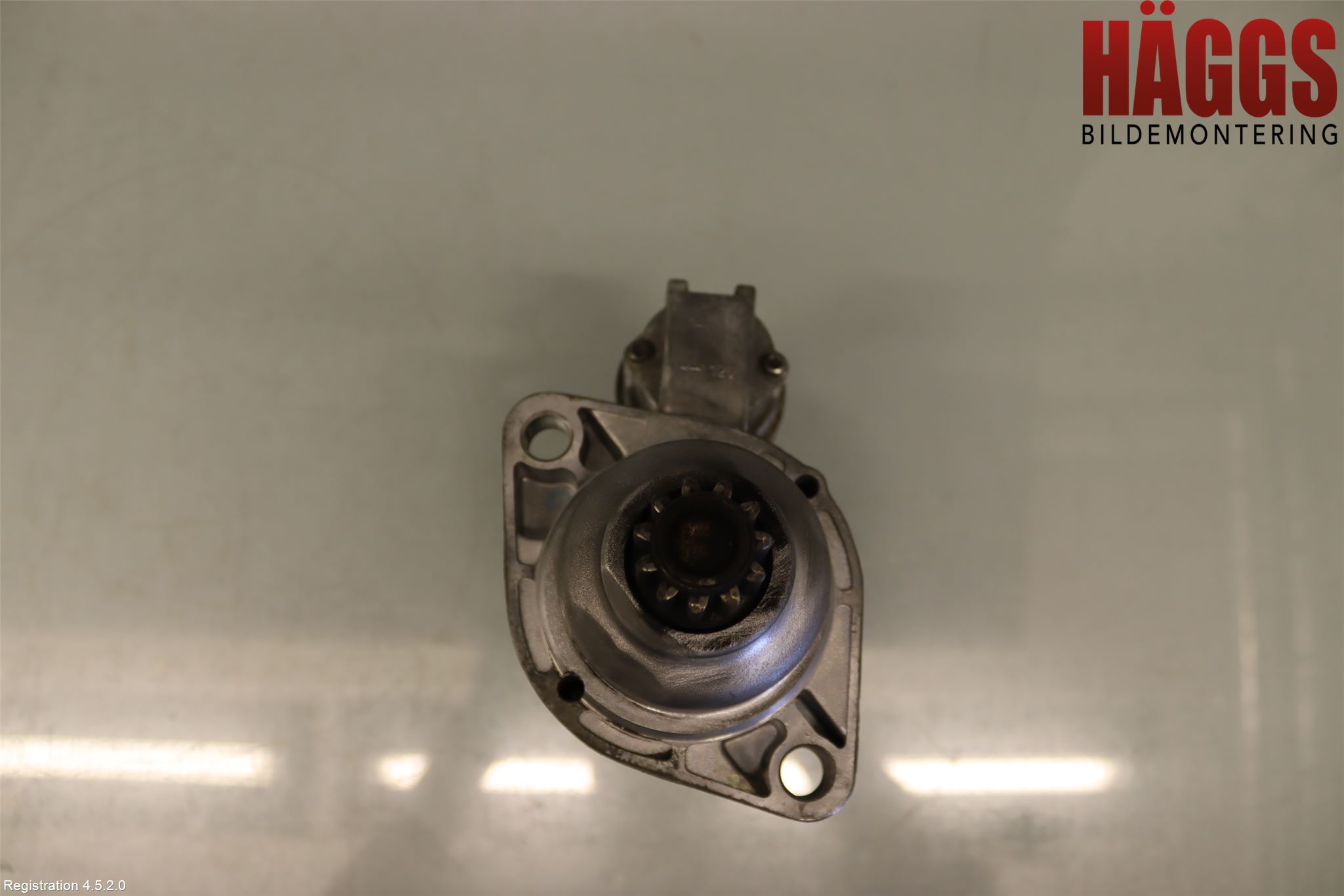 Volkswagen VW CADDY      04-10 Startmotor Diesel