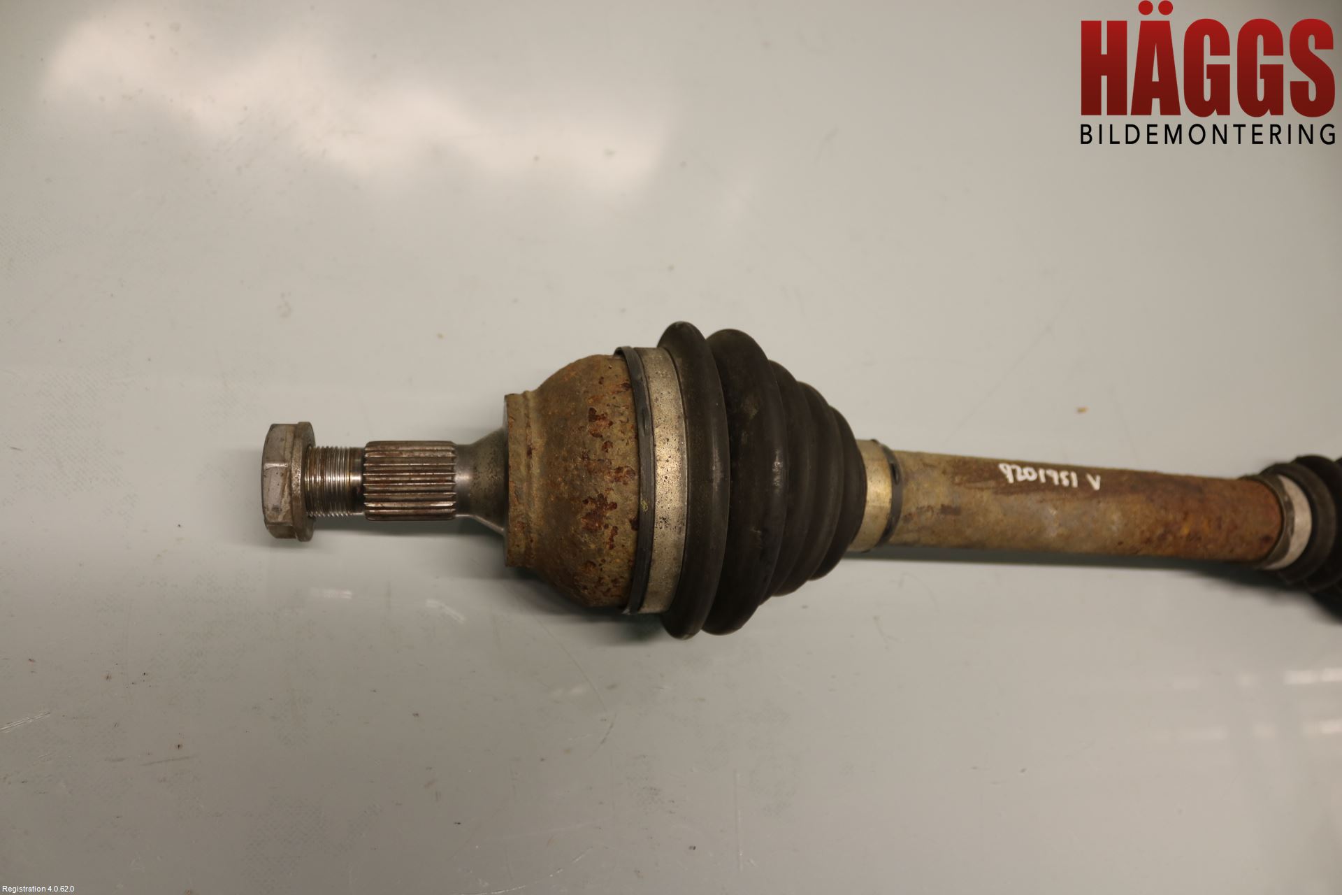 Citroen BERLINGO 08-18 Drivaxel Fram Vänster