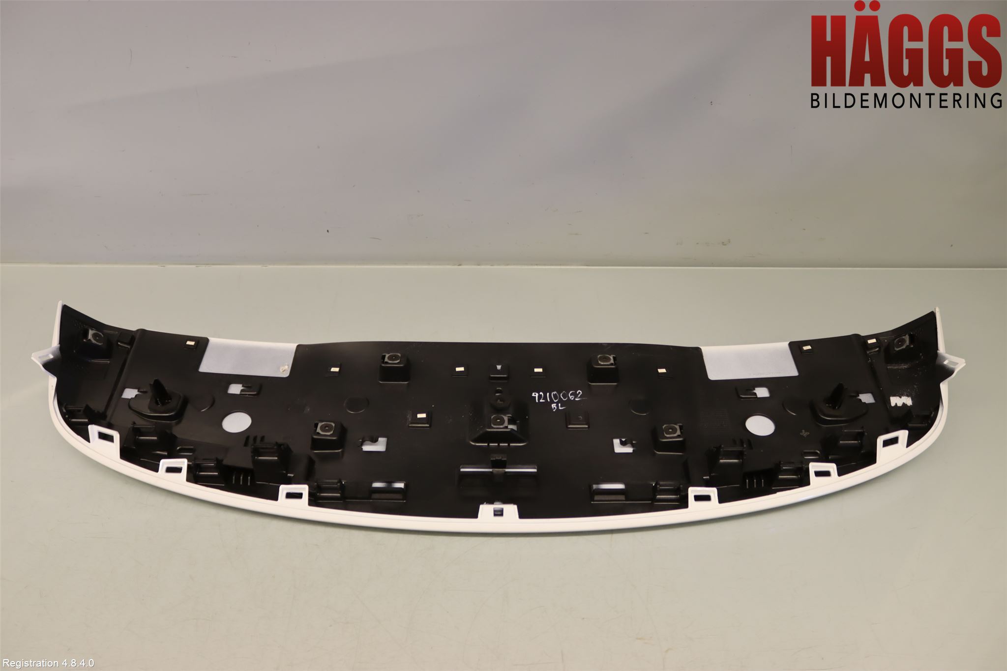 Peugeot 2008/E-2008 20- Spoiler Baklucka