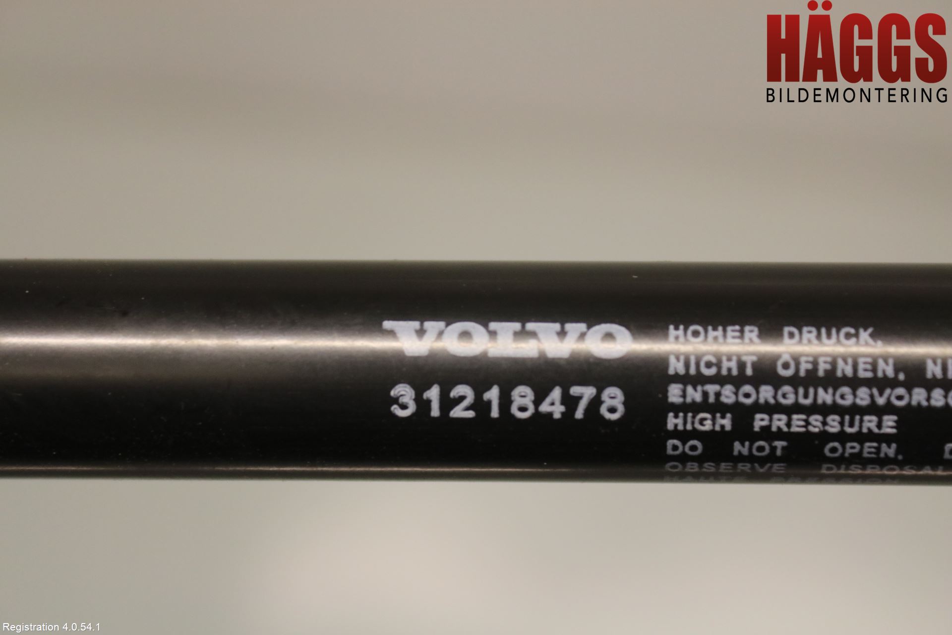 Volvo C30 10-13 Gasfjäder Motorhuv