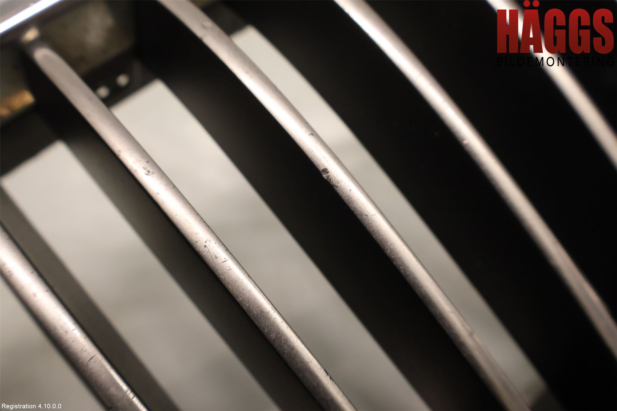 BMW 5 F10/F11/F18 09-17 Grilldel Höger