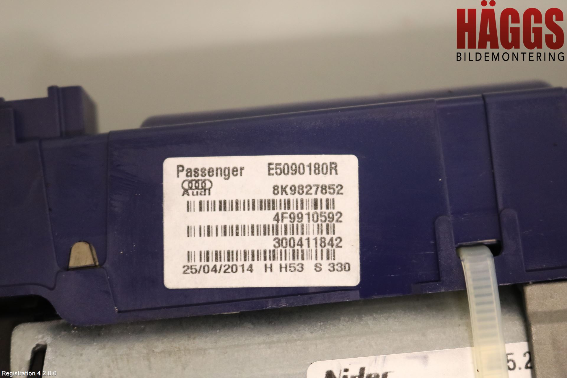 Audi A4 12-15 Bakluckeöppnare Automatisk