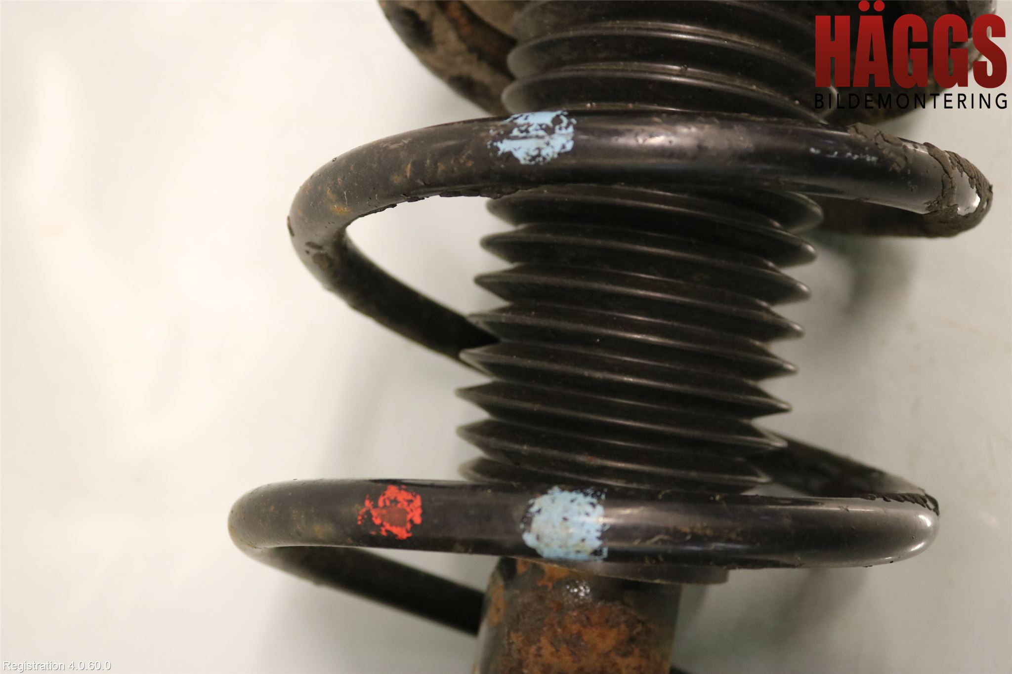 Subaru FORESTER SH  08-13 Fjäderben Fram Höger