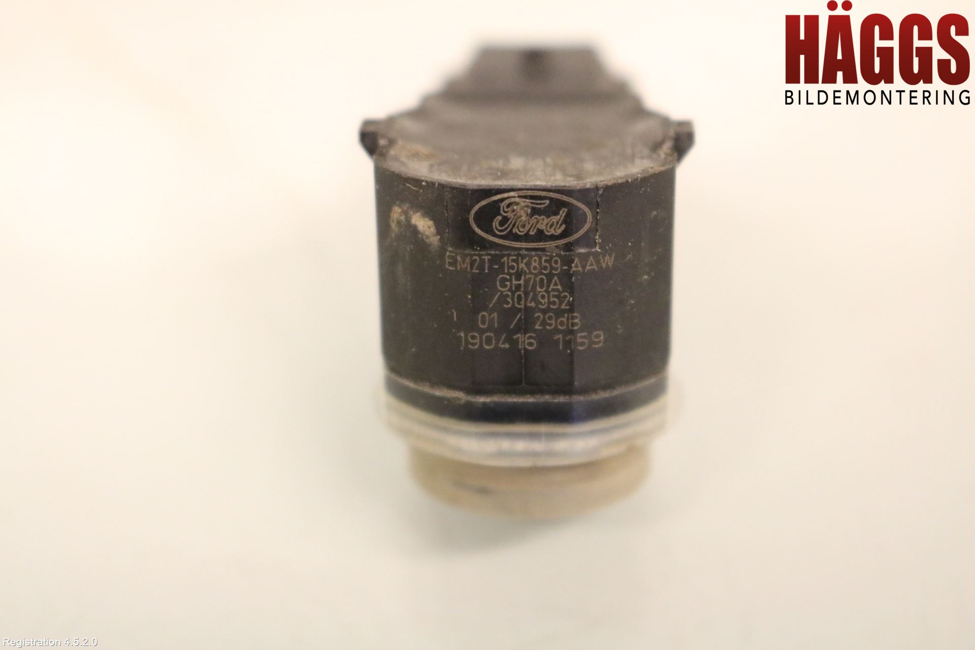 Ford RANGER EU 12-23 Parkeringshjälp Frontsensor