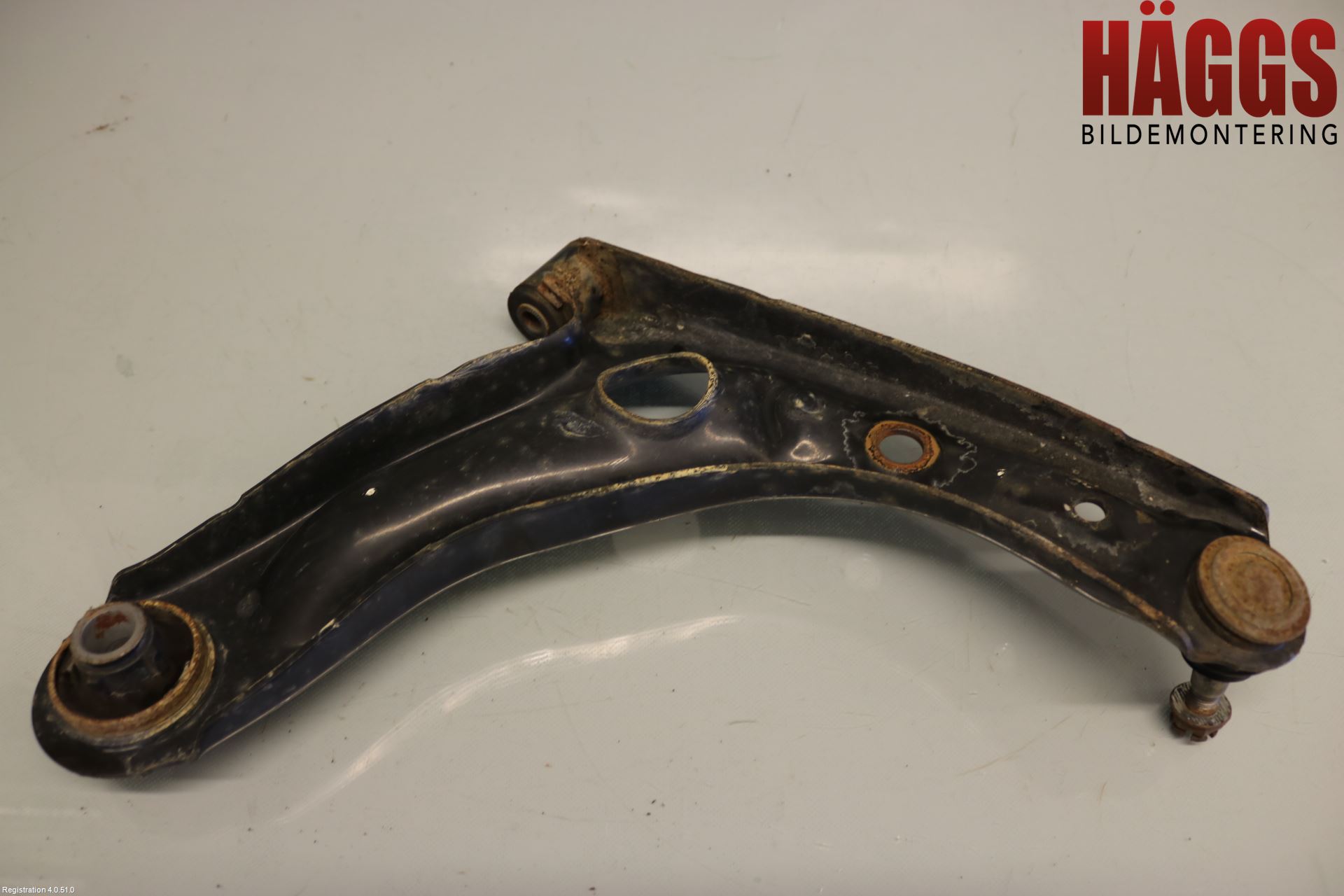 Toyota AYGO 06-14 Bärarm Fram Undre Vä