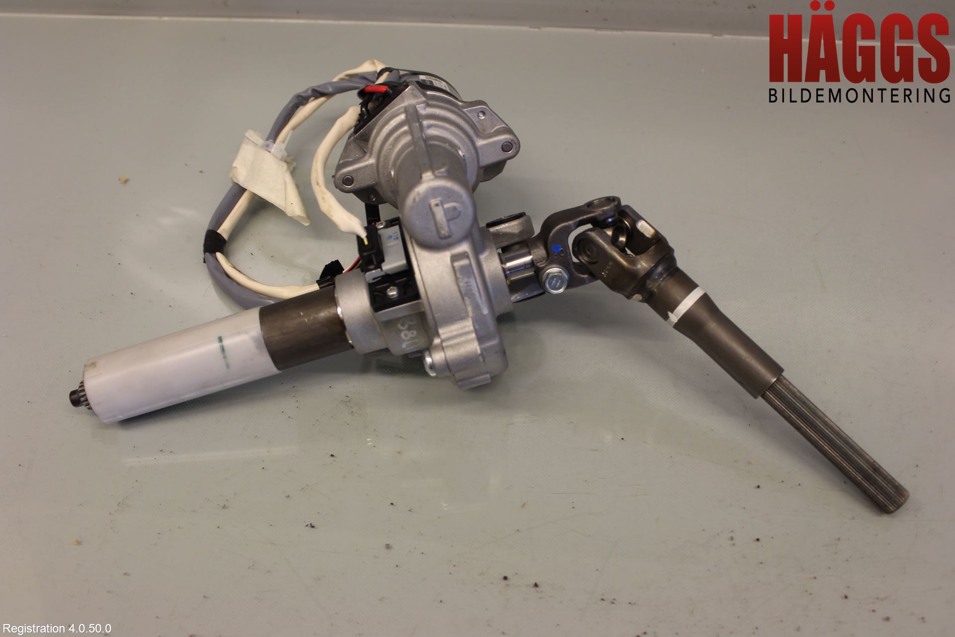 Toyota YARIS XP130 15-20 Rattaxelagg Med Inb Servo