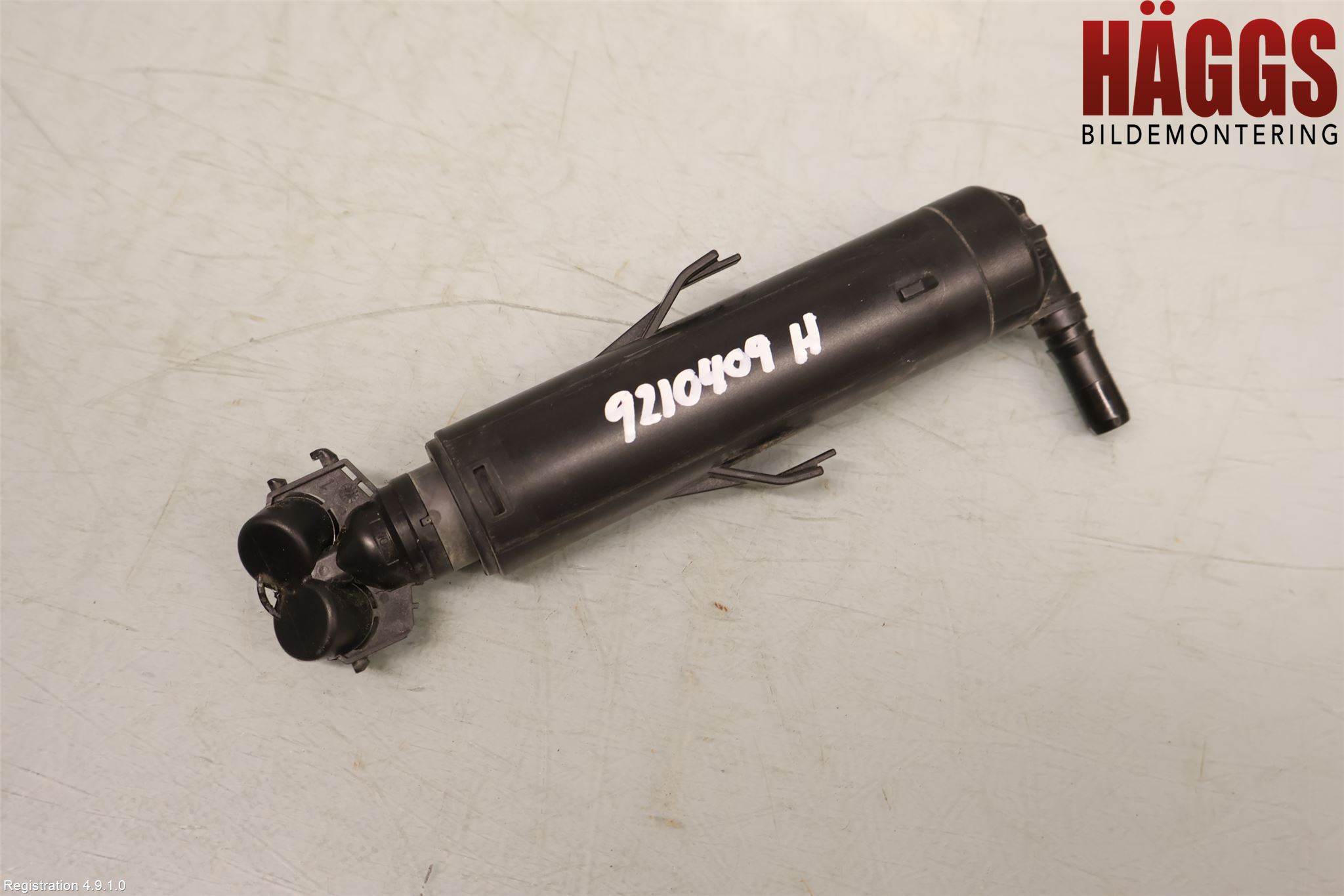 Ford KUGA 13-16 Spolarmunstycke Strålkastare