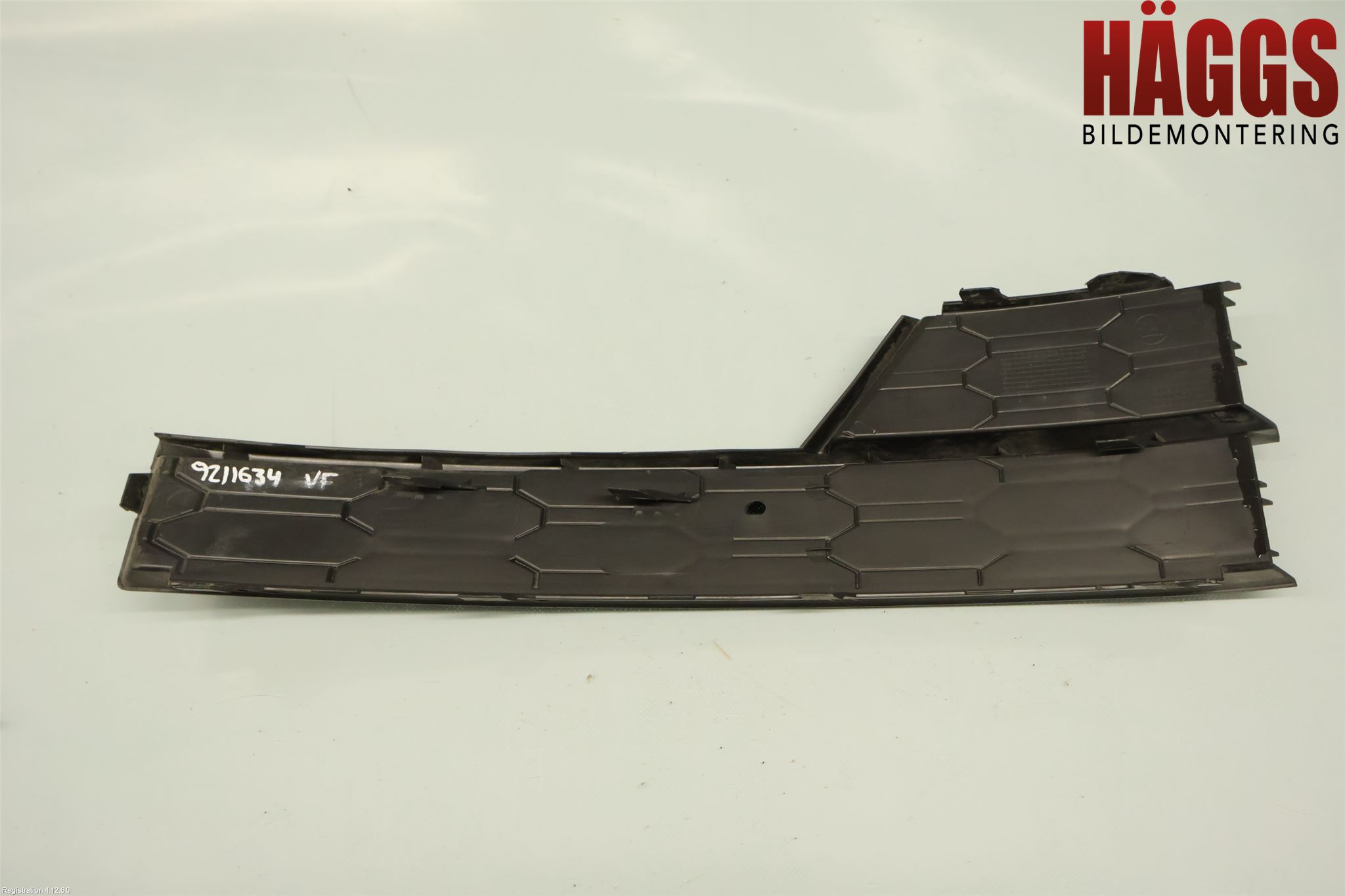 Skoda OCTAVIA (5E) 13-20 Dimljussarg Fram