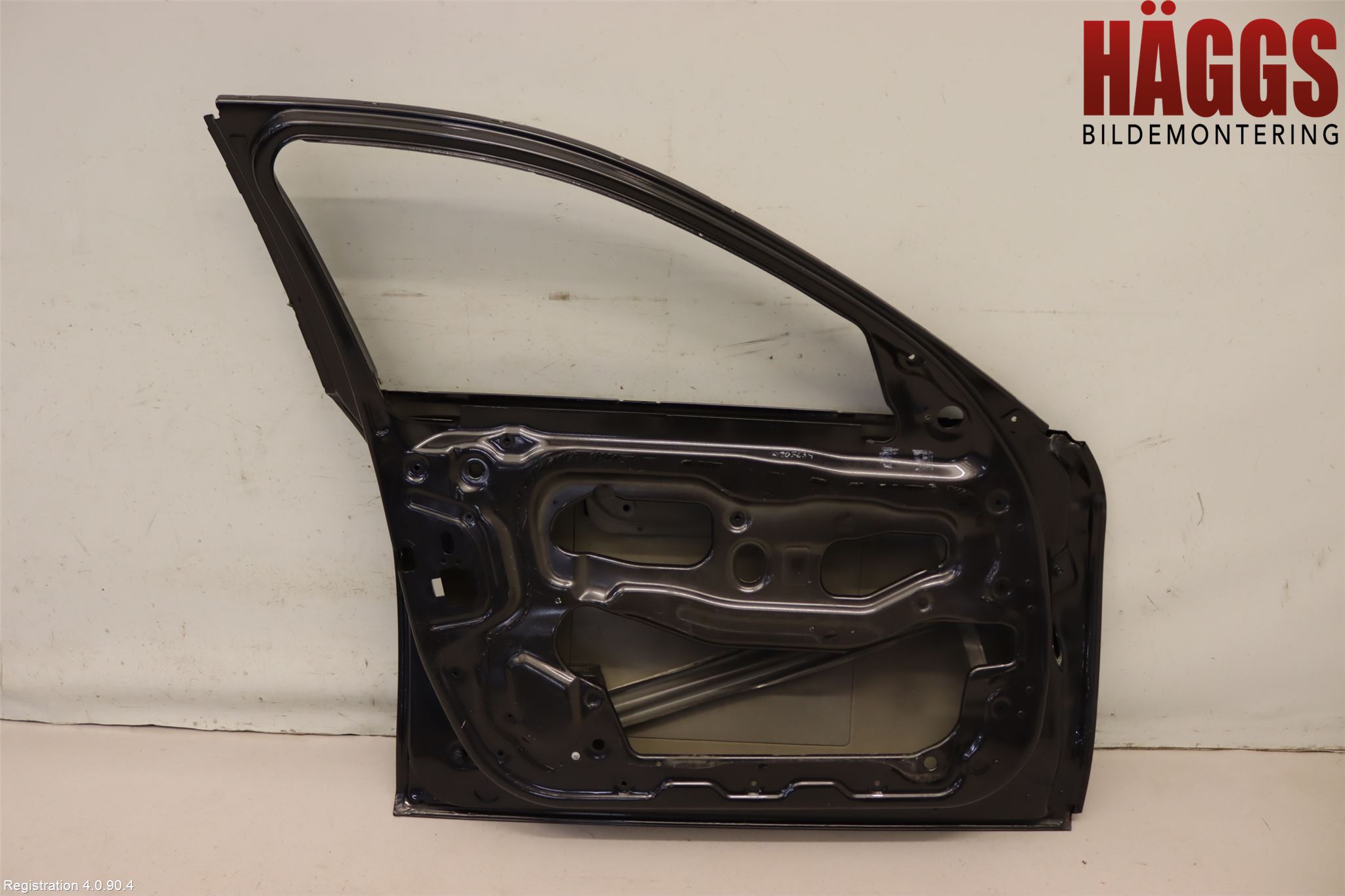 BMW 5 F10/F11/F18 09-17 Dörr Fram Vänster