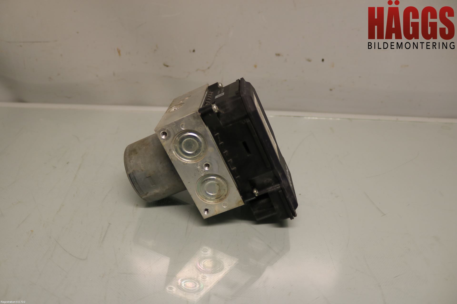 Volkswagen VW PASSAT 15-19 Abs Hydraulaggregat