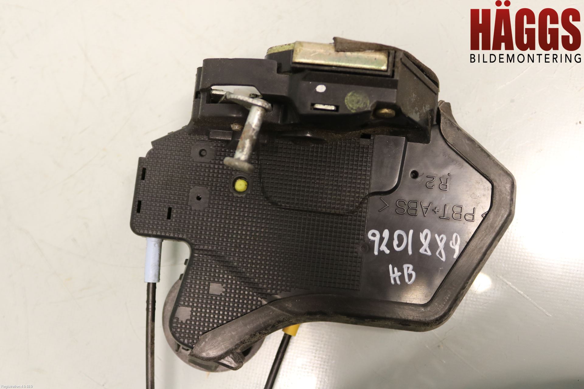 Toyota COROLLA 02-07 Låskista-Dörrlås