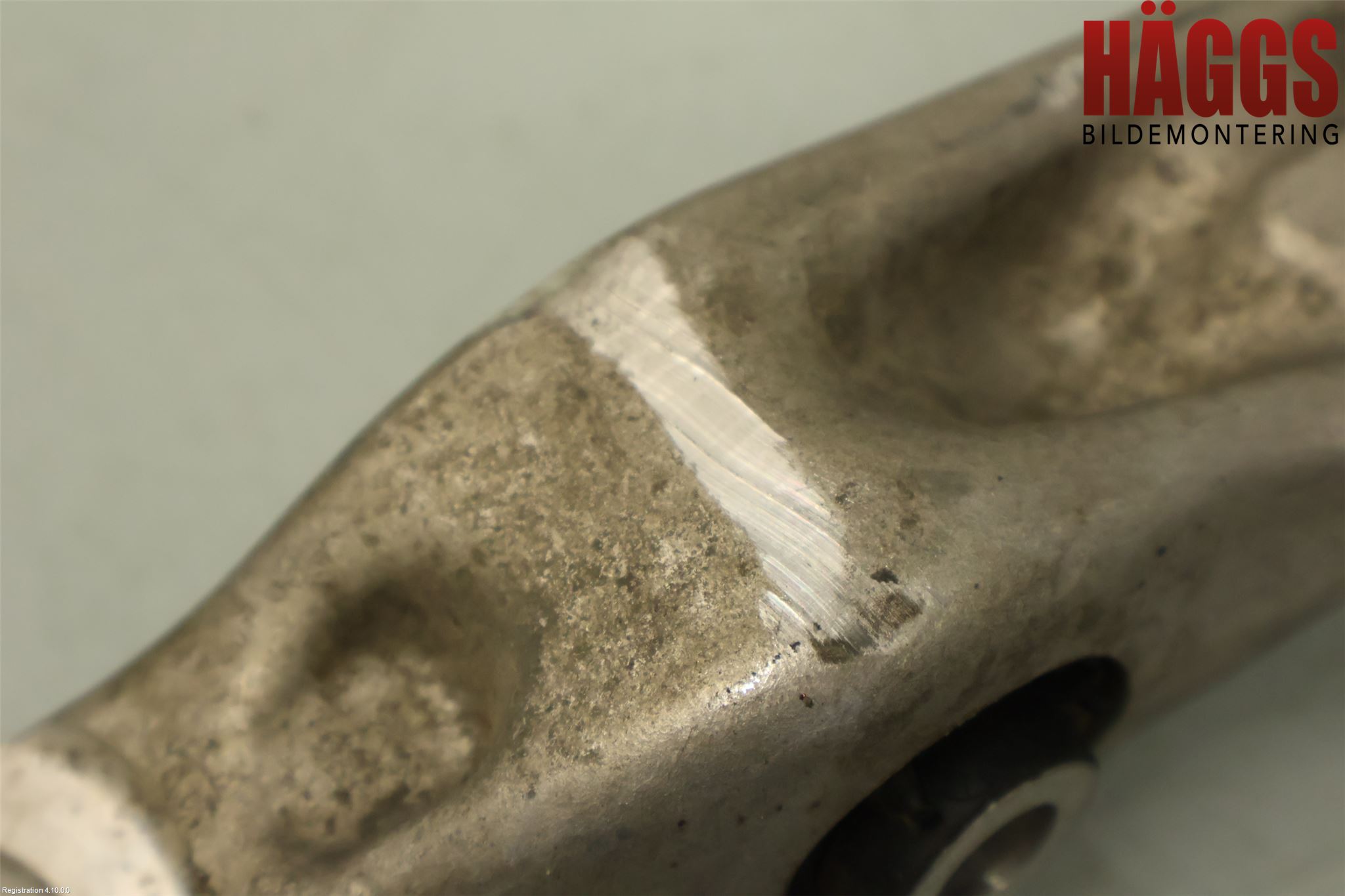 Volvo V60 19- Bärarm Fram Undre Hö