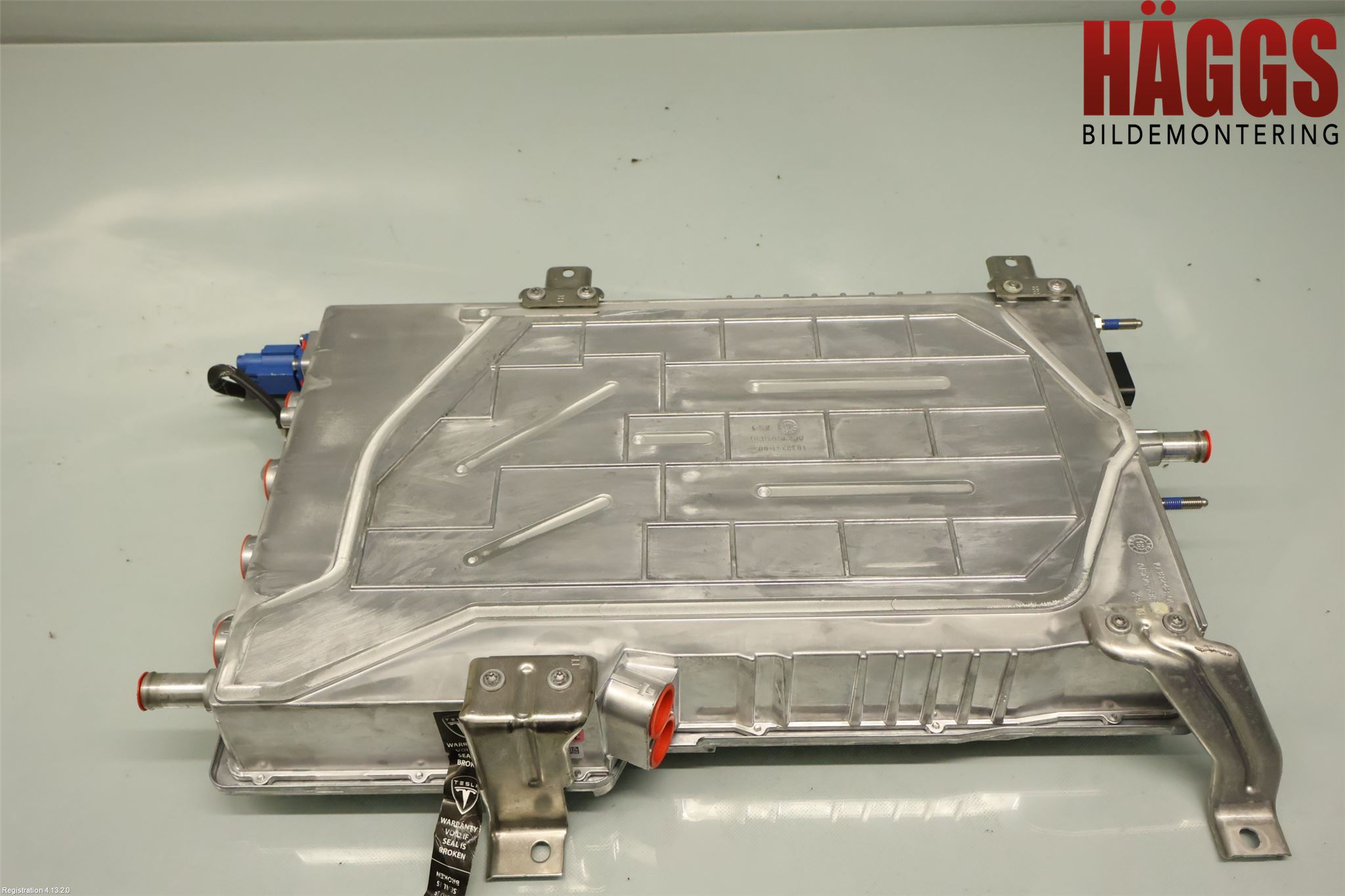 Tesla MODEL S 13- Batteriladdare Högspänning