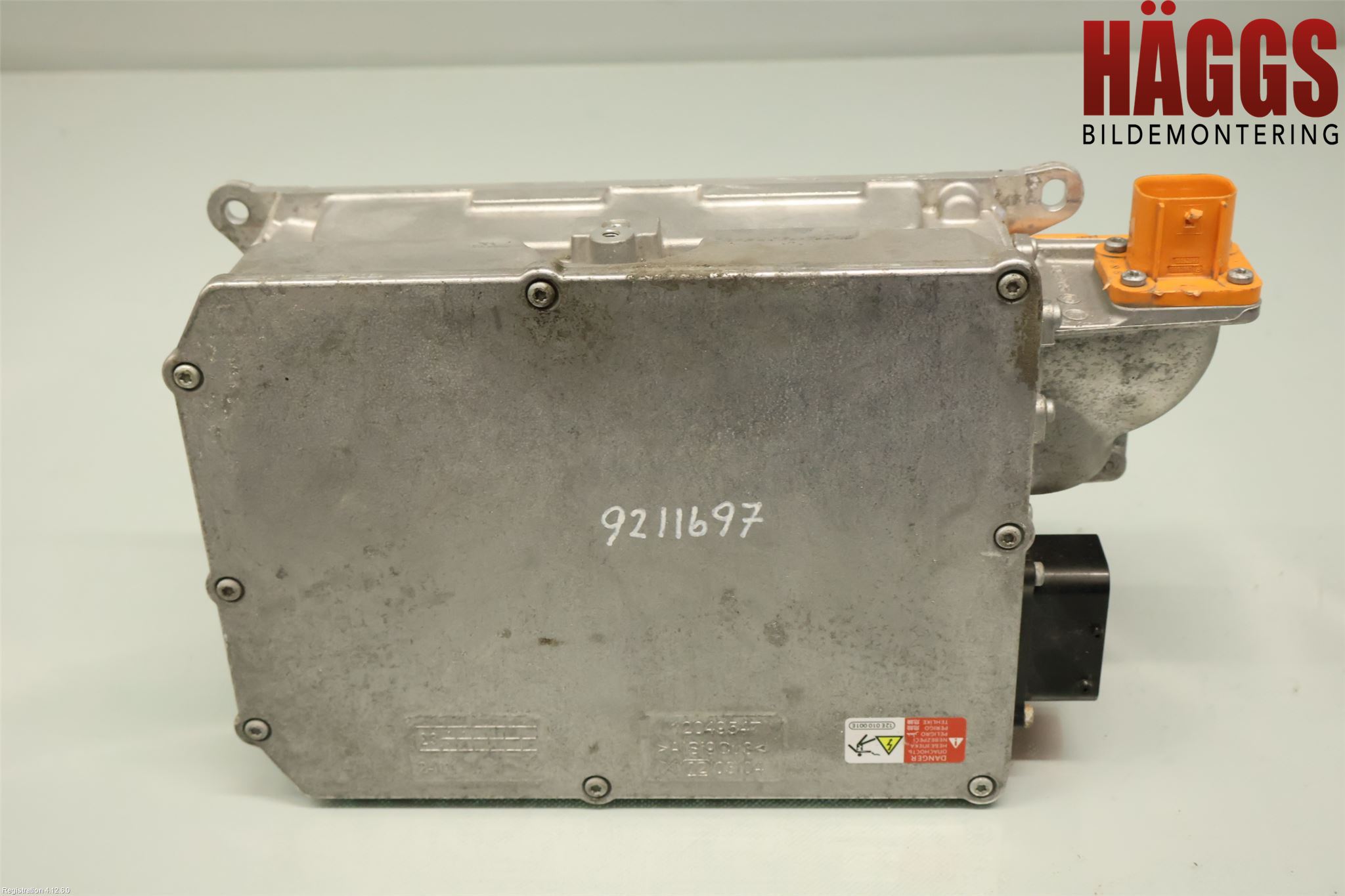 Volkswagen VW PASSAT 20-24 Batteriladdare Högspänning