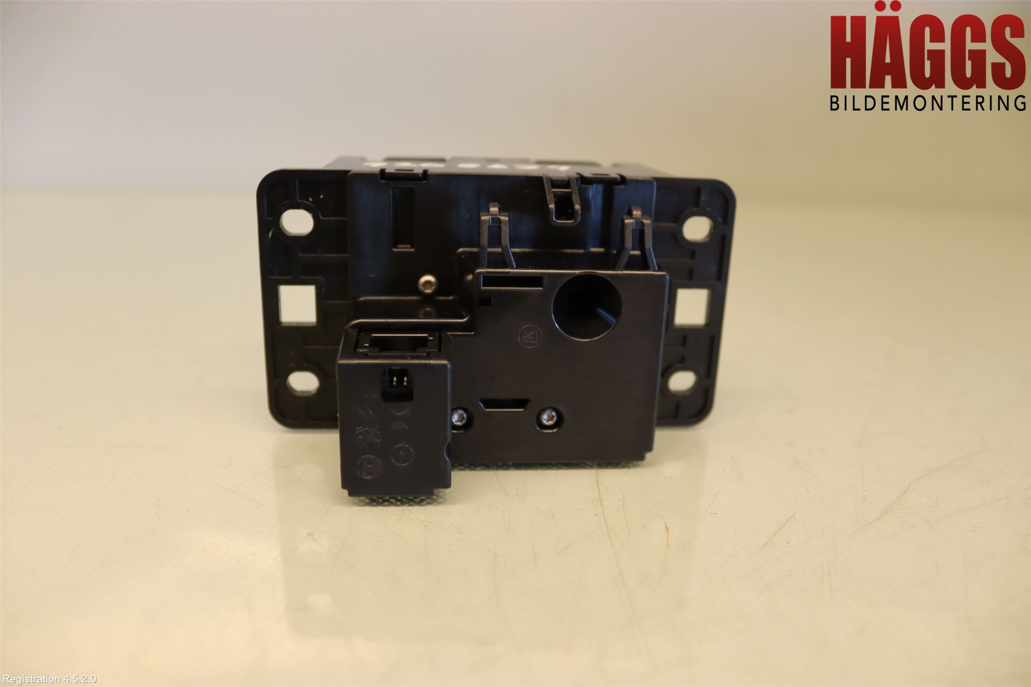 Peugeot 408 22- Växelspak