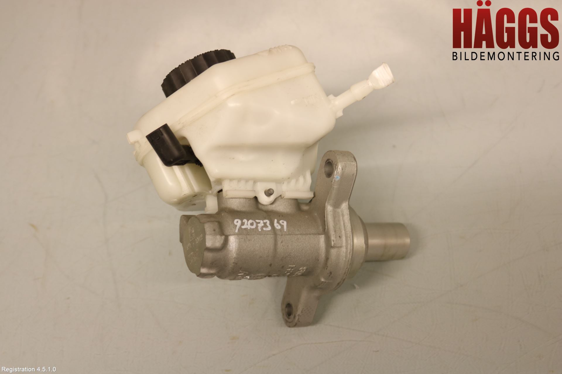 BMW 4 F32/F33/F82/F83 13-20 Broms Huvudcylinder