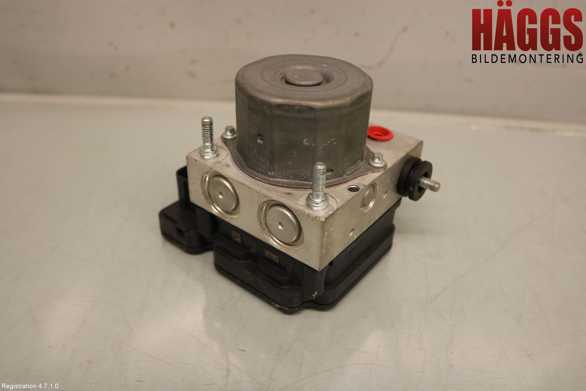 Dacia DUSTER 10-17 Abs Hydraulaggregat