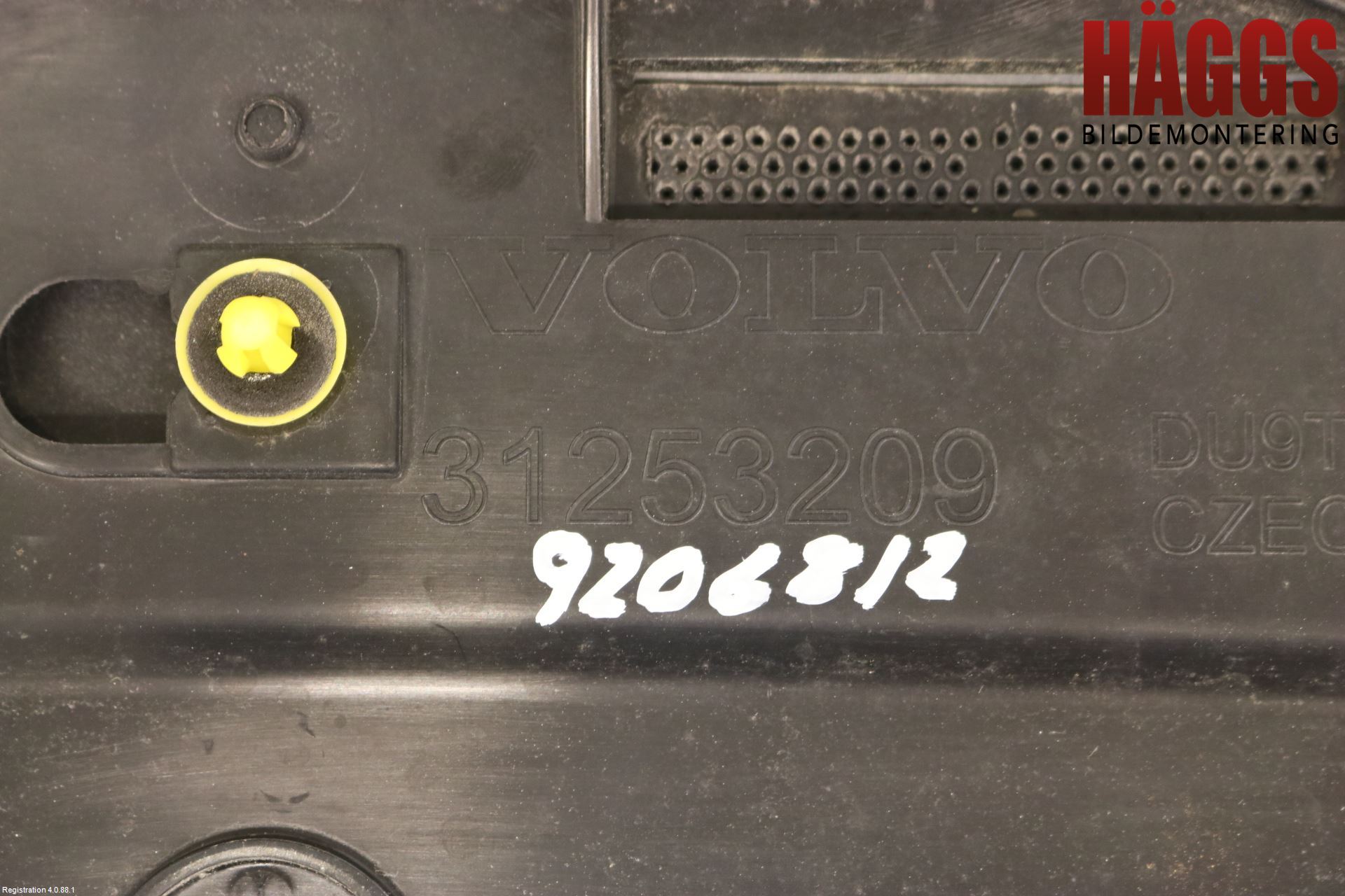 Volvo V60 11-13 Spoiler Baklucka