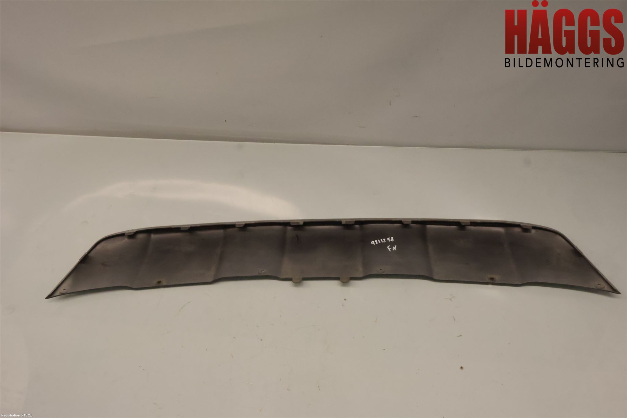 Volvo XC60 14-17 Spoiler Fram