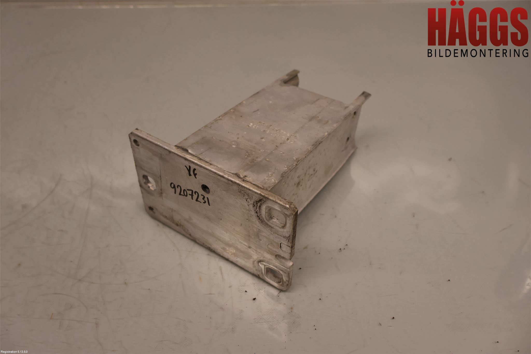 Audi A4/S4 08-11 Stötfångarbärjärn Fram