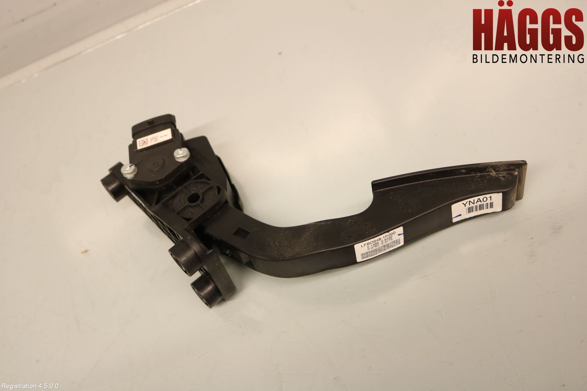 Kia VENGA 10-19 Gaspedal