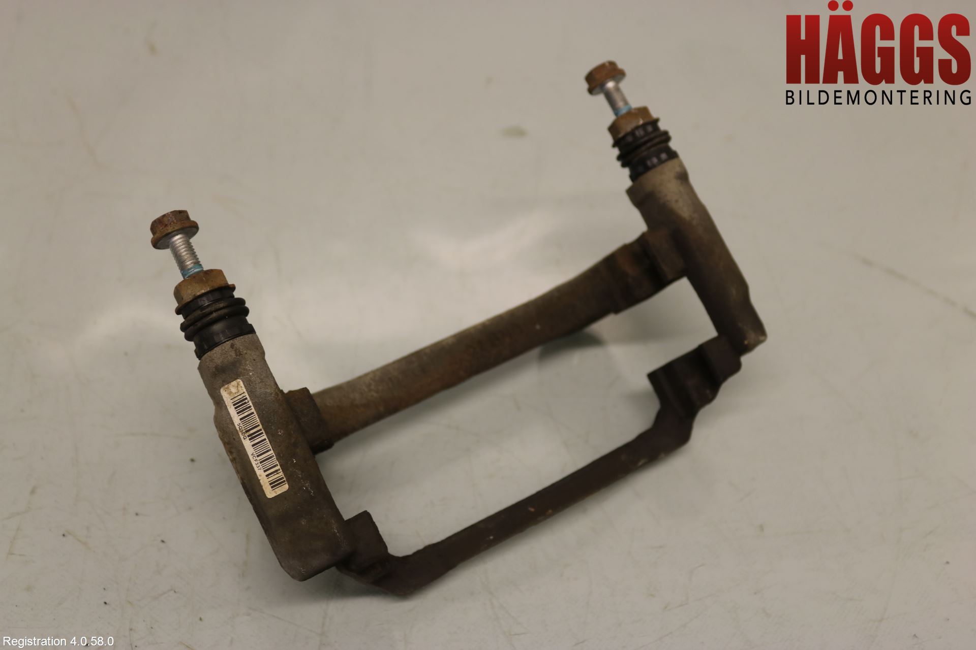 Skoda SUPERB 16-24 Bromsokshållare