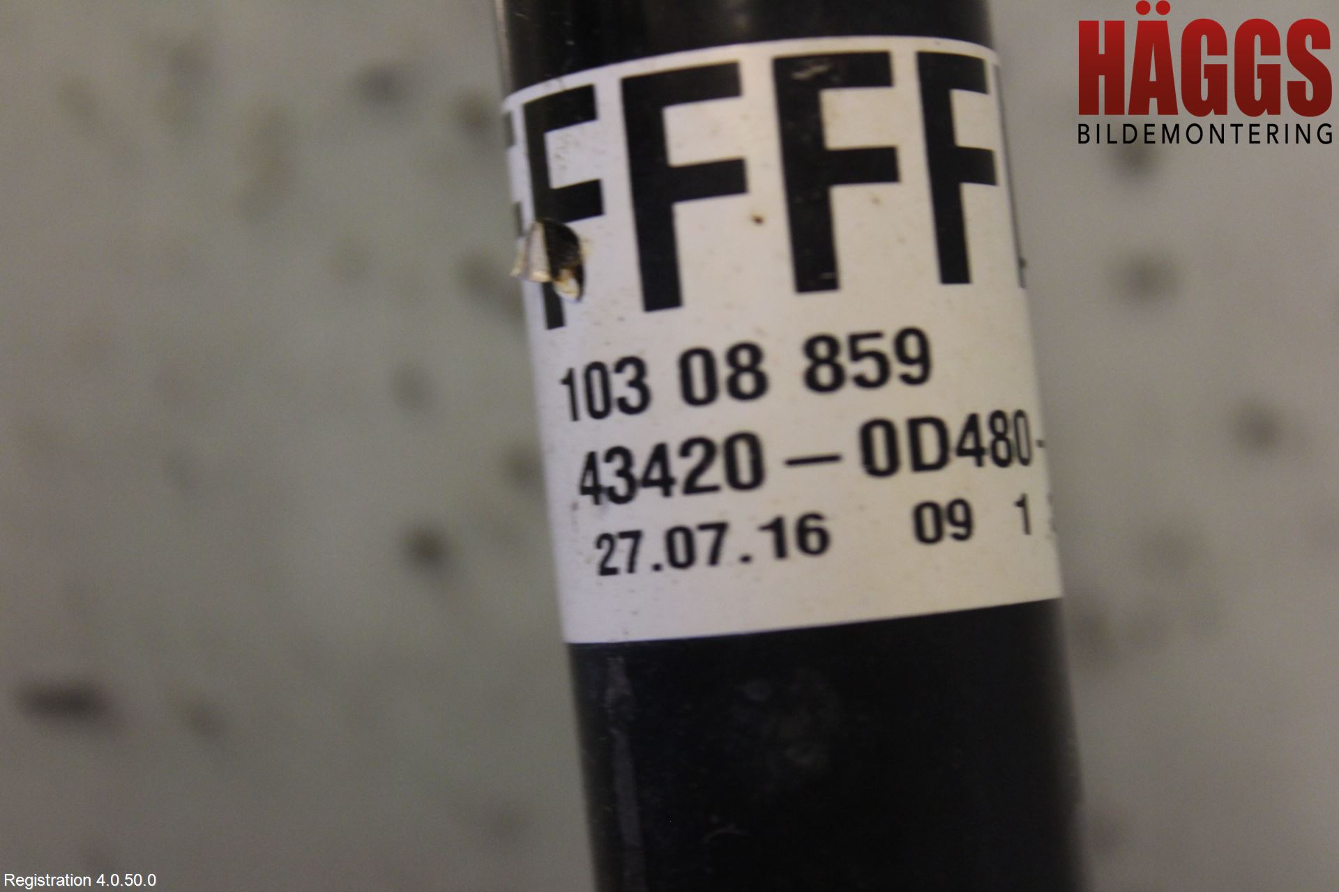 Toyota YARIS XP130 15-20 Drivaxel Fram Vänster
