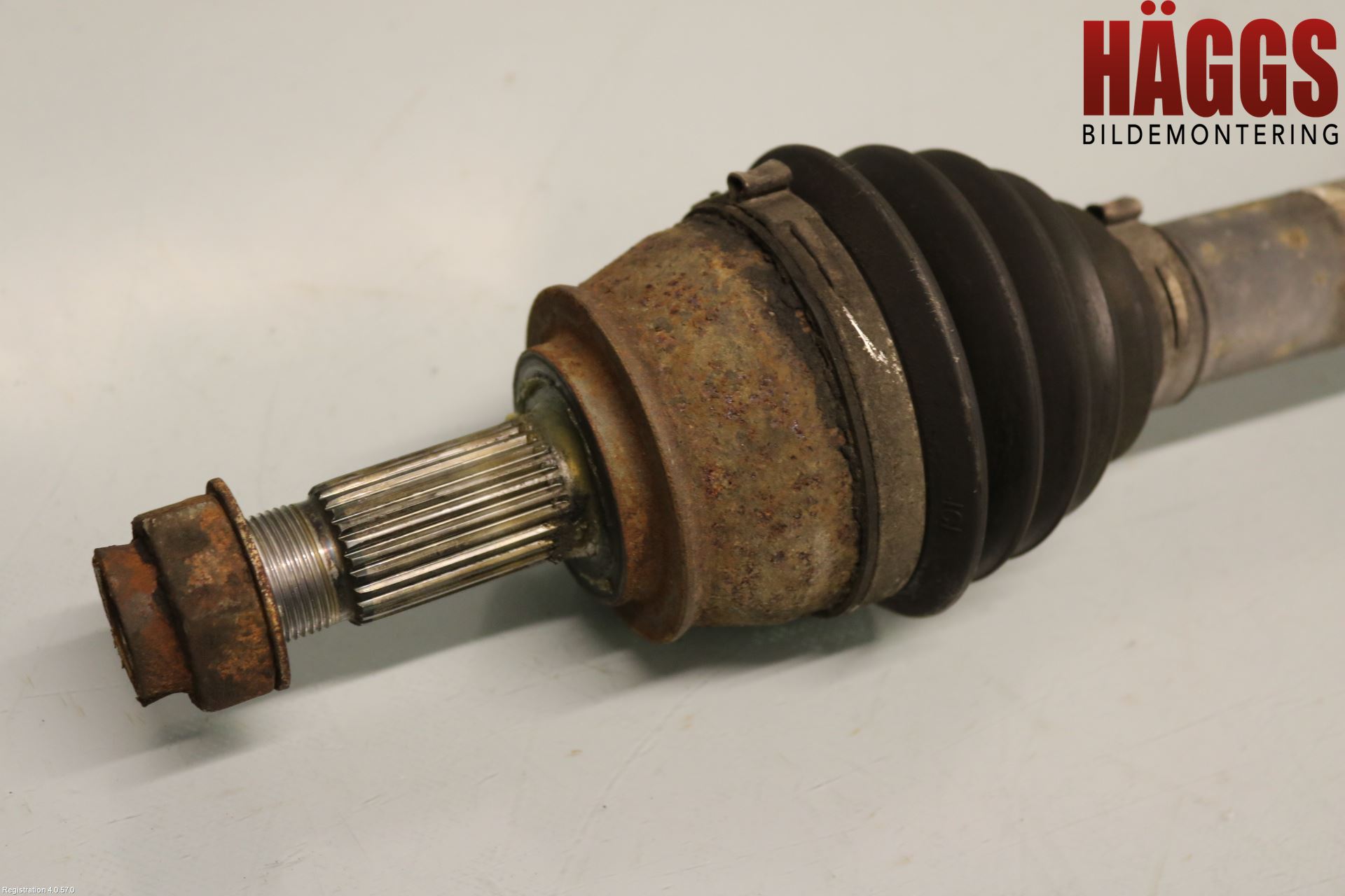 Citroen NEMO Drivaxel Fram Höger