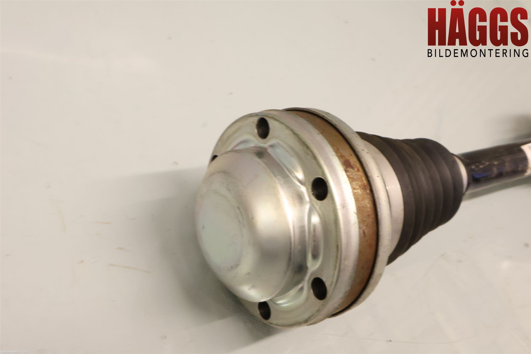 Volkswagen VW CADDY 16-20 Drivaxel Fram Vänster