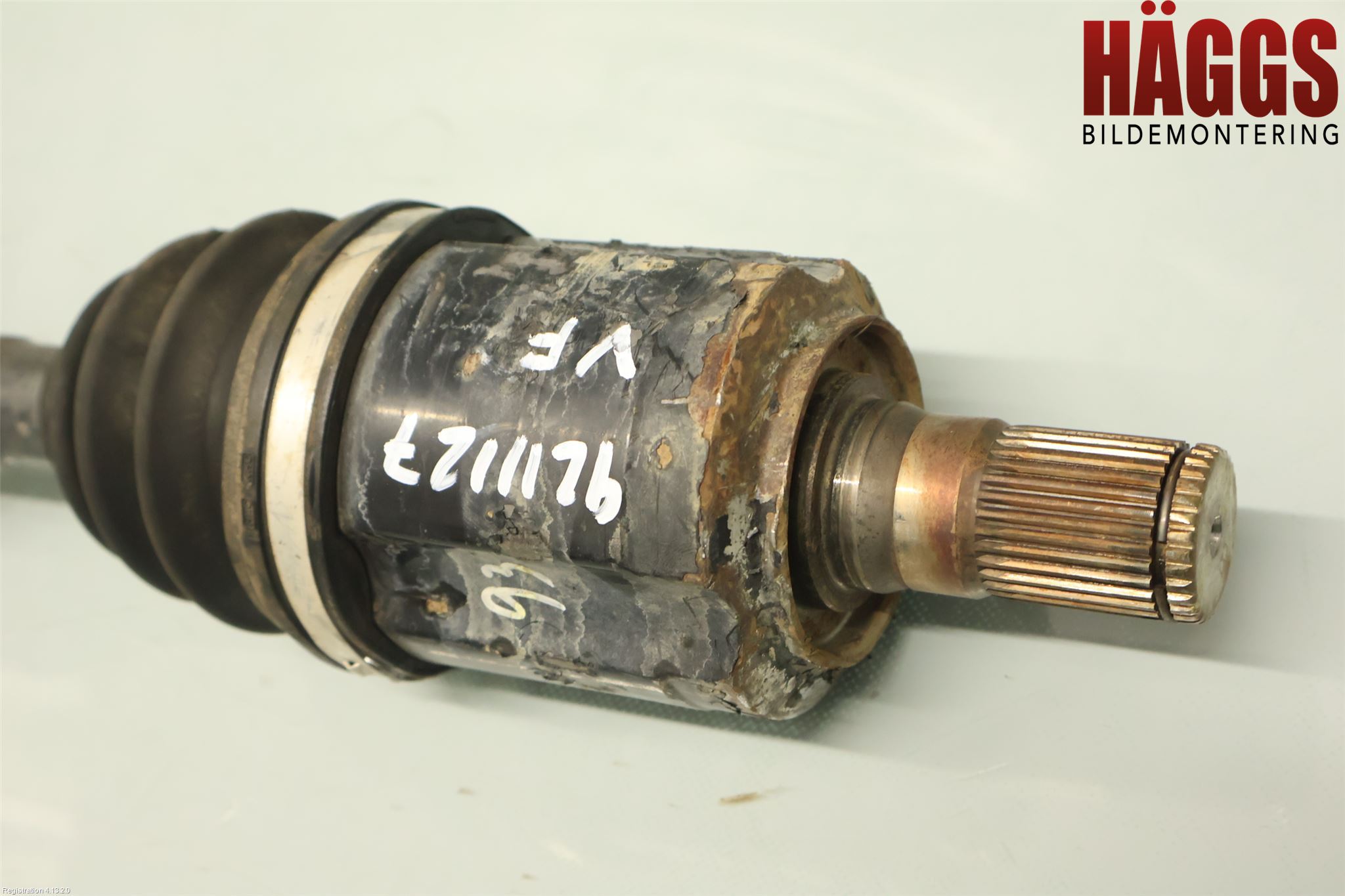 Hyundai SANTA FE 13-18 Drivaxel Fram Vänster