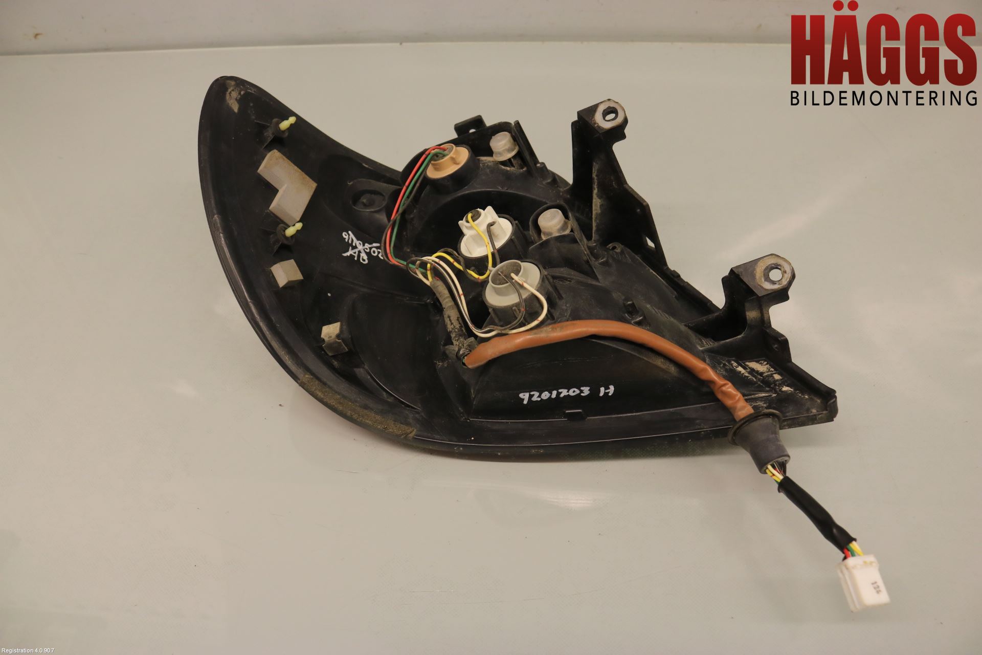 Subaru IMPREZA II  01-02 Bakljus Höger