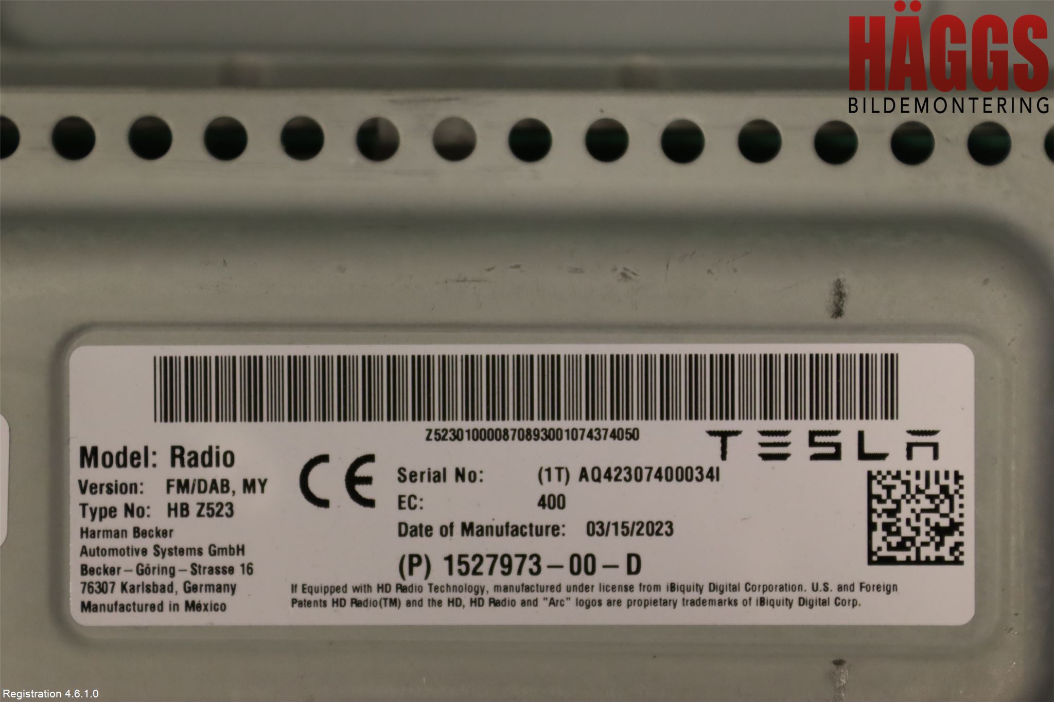 Tesla MODEL Y 21- Radio