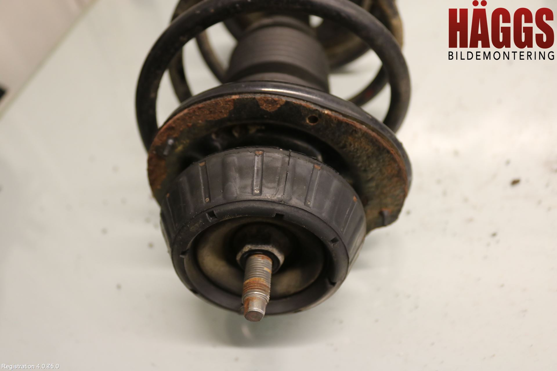 Hyundai i20 PB 09-14 Fjäderben Fram Höger