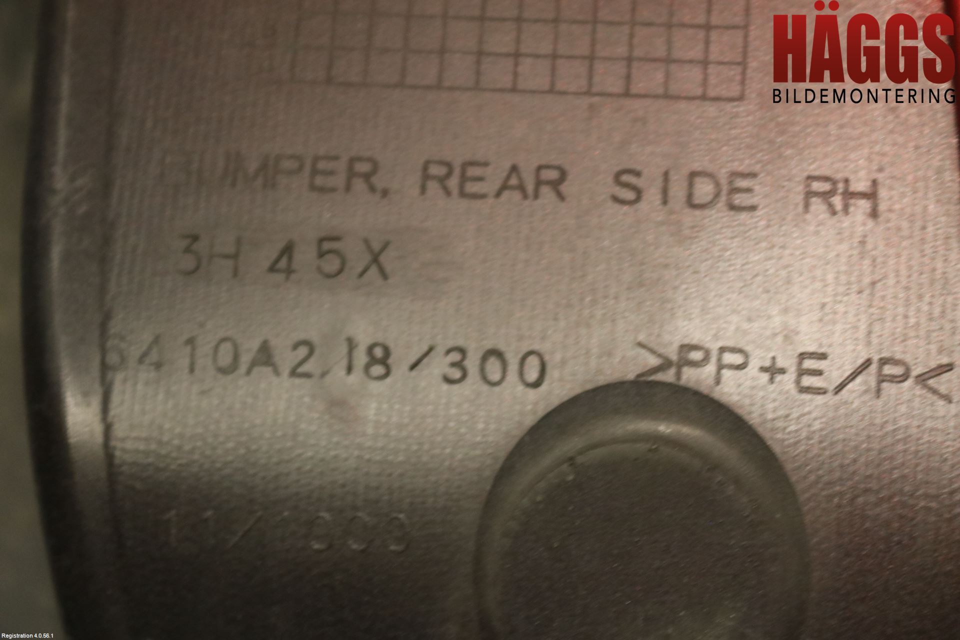 Mitsubishi OUTLANDER 07-12 Stötfångardel Bak Hö