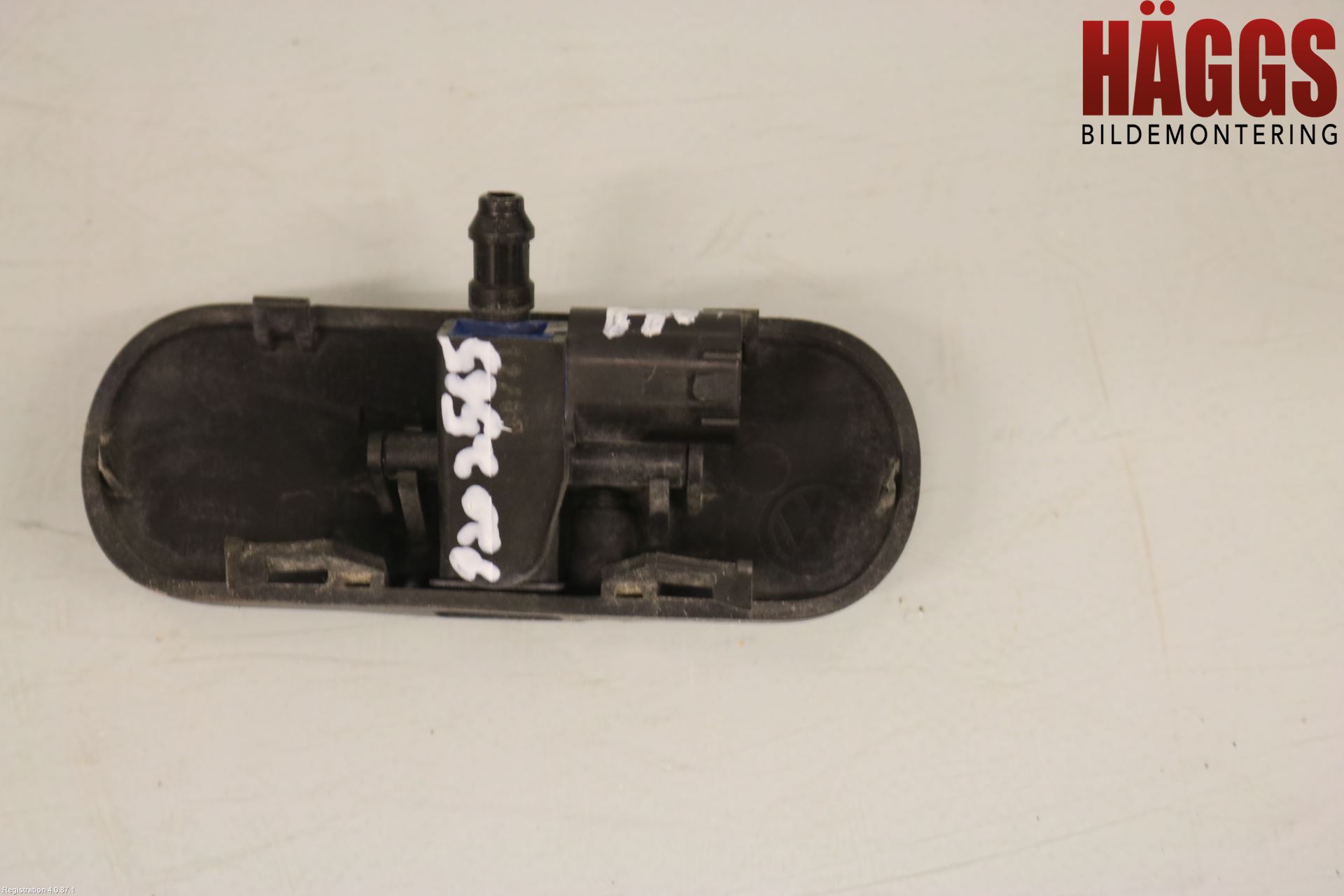 Volkswagen VW TOURAN 03-10 Spolarmunstycke Rutor