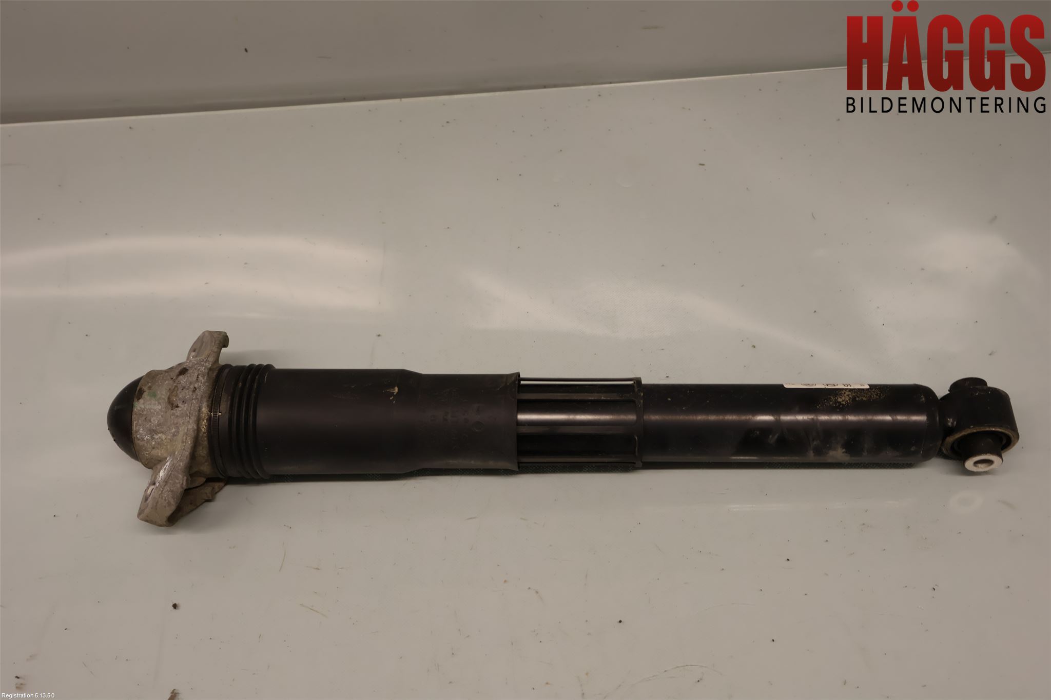 Volkswagen VW ID.5 22- Stötdämpare Bak