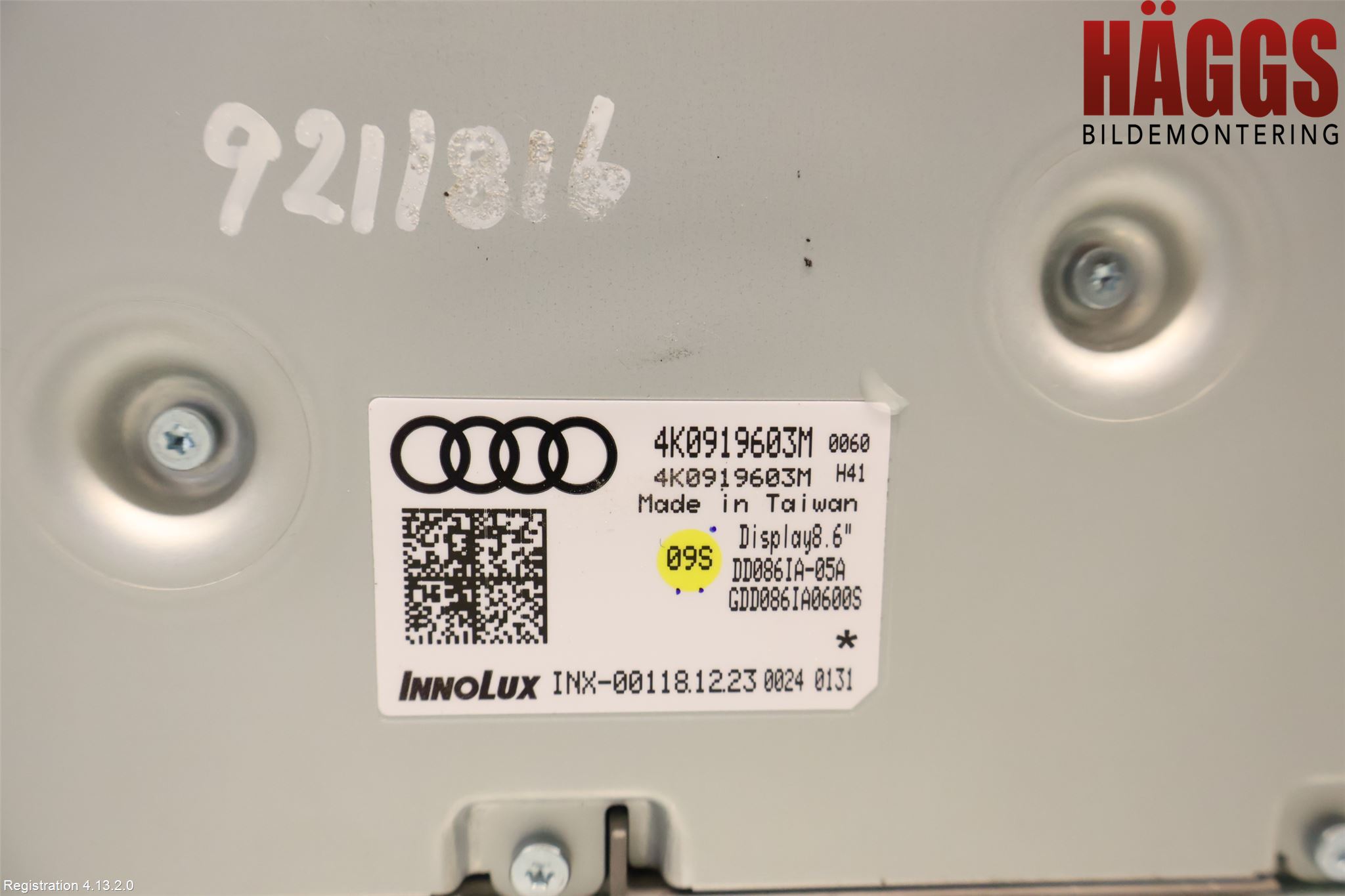 Audi A6 F2/C8 19- Bildskärm