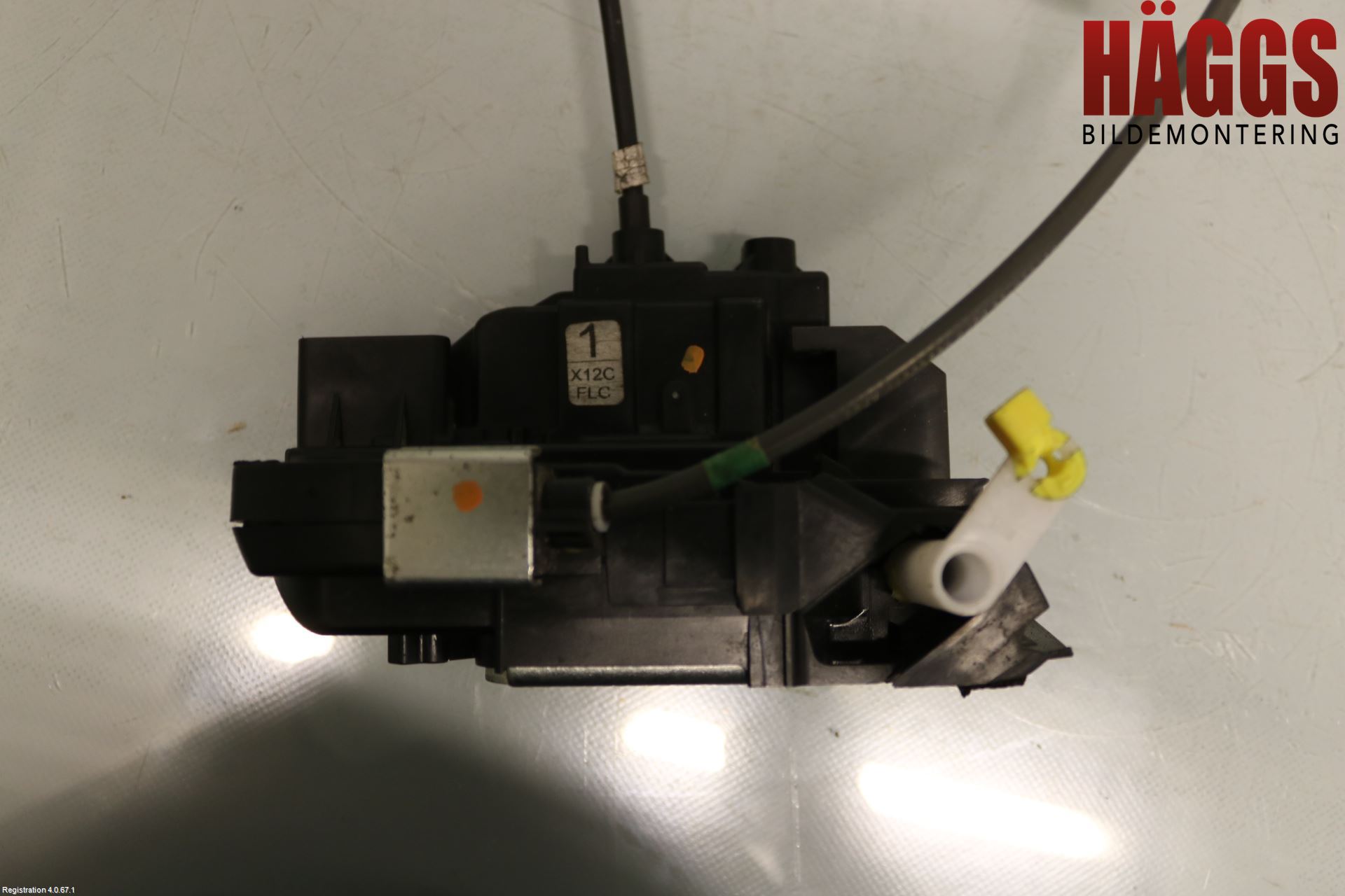 Nissan JUKE 10-14 Låskista-Dörrlås