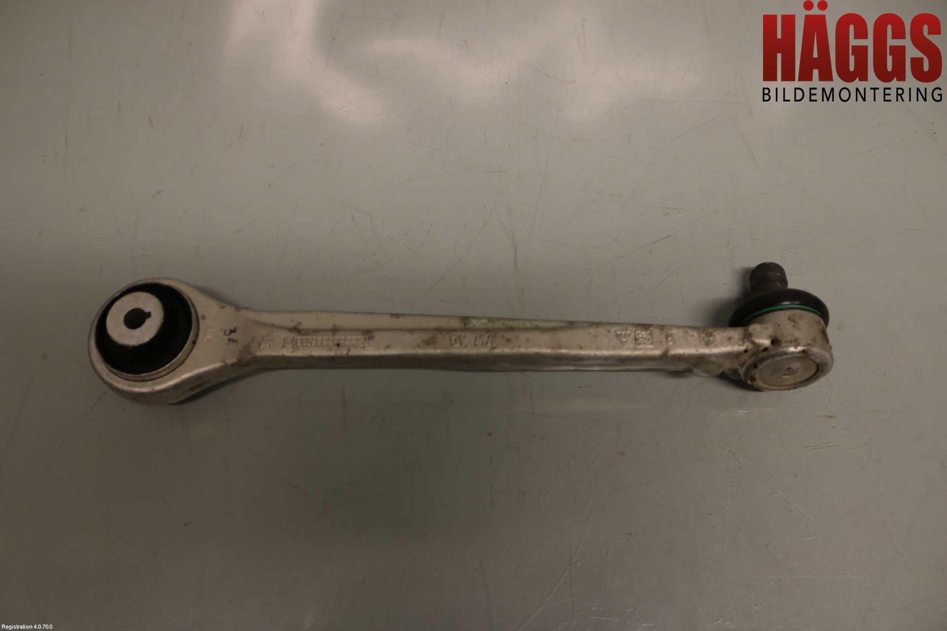 Audi A6 F2/C8 19- Bärarm Fram Övre Hö