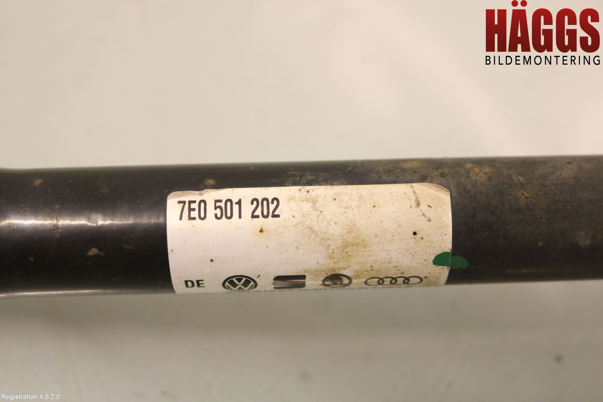 Volkswagen VW TRANSP/CARAVELLE (T6) 16-22 Drivaxel Bak Höger