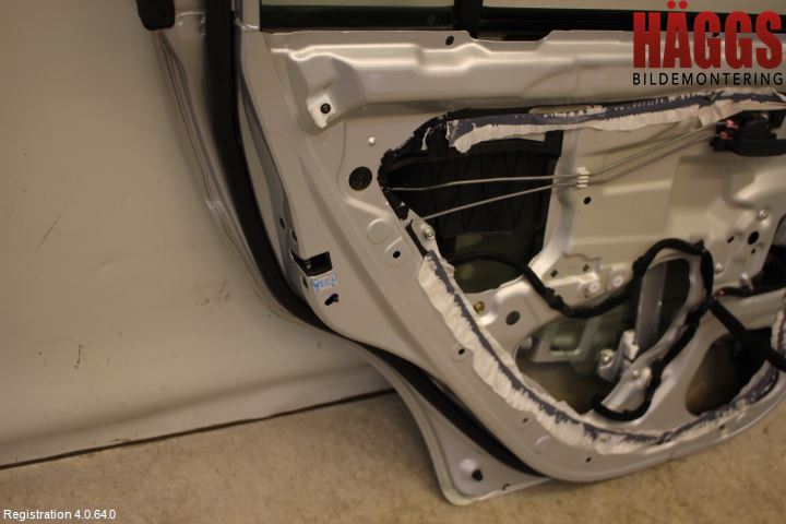 Hyundai ACCENT 06-11 Dörr Bak Vänster