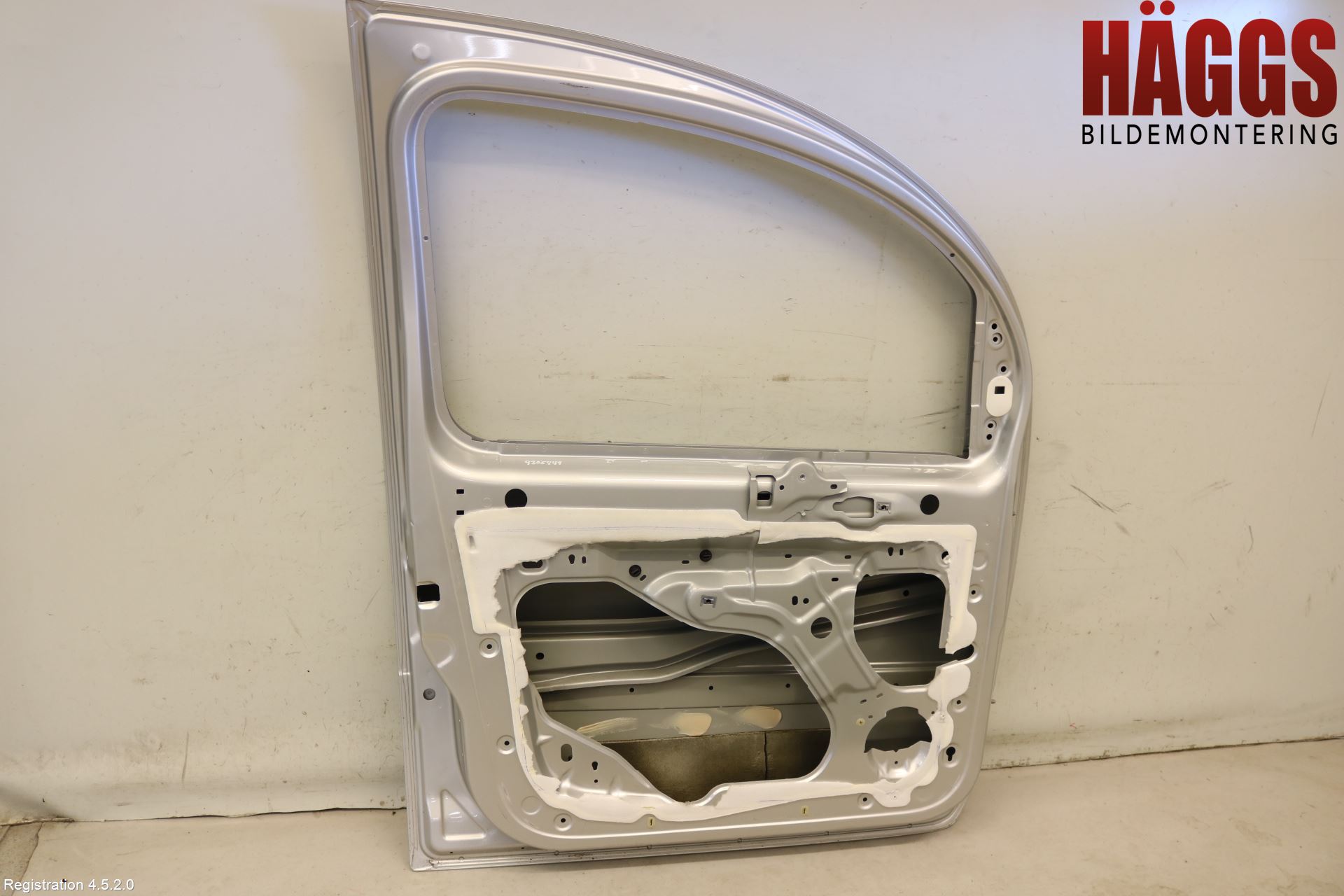 Renault KANGOO II 15-21 Dörr Fram Vänster