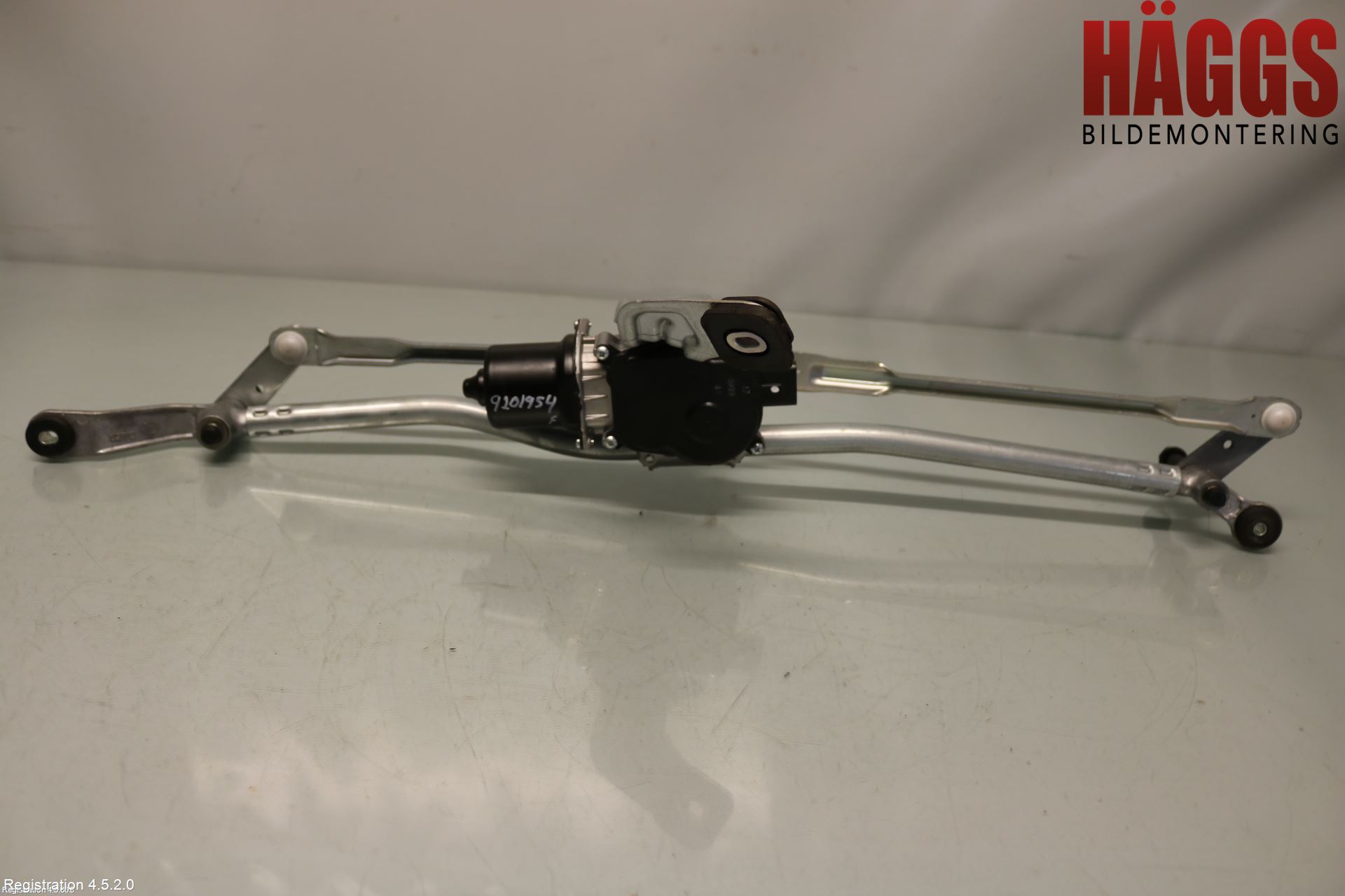 Mini COUNTRYMAN F60 17-23 Torkarmotor Vindruta