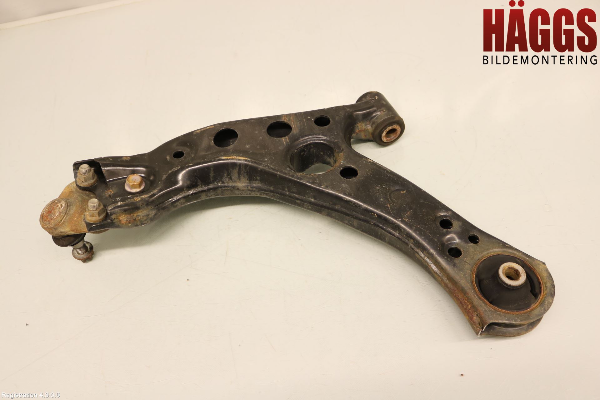 Toyota C-HR 16-23 Bärarm Fram Undre Hö