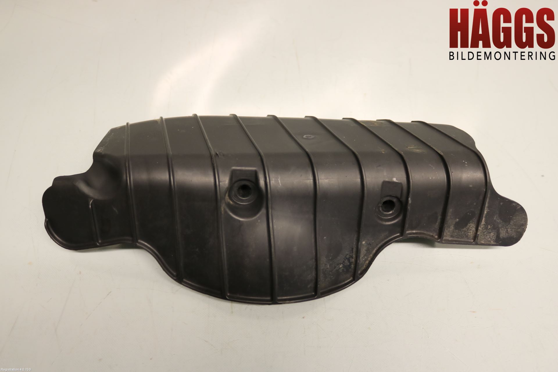 Audi A6 F2/C8 19- Stänkskydd