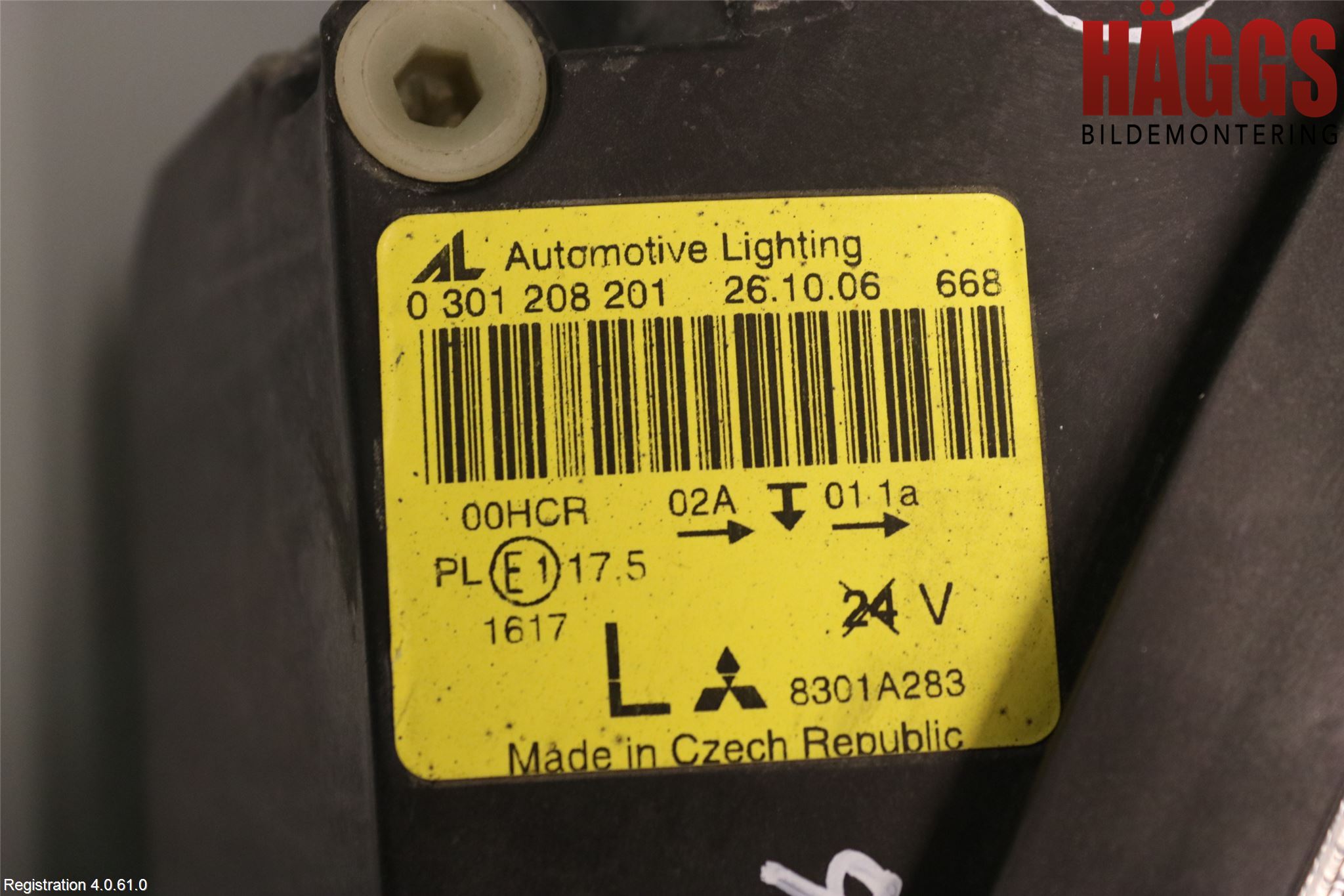 Mitsubishi COLT   04-08 Strålkastare Vänster