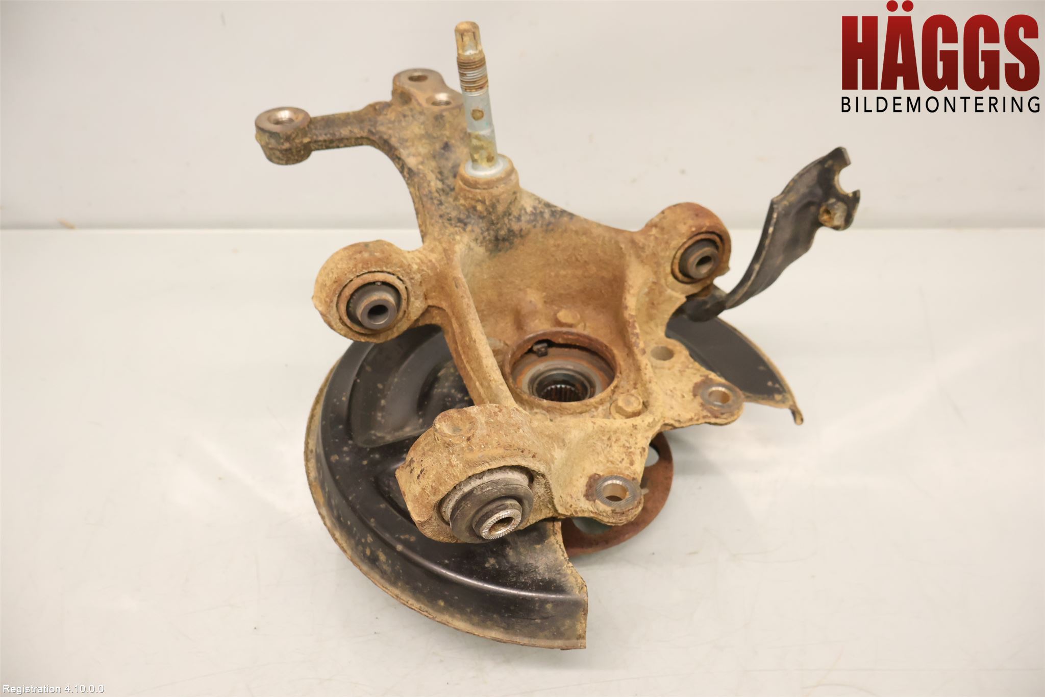 Toyota C-HR 16-23 Hjullagerhus-Spindel Hö B
