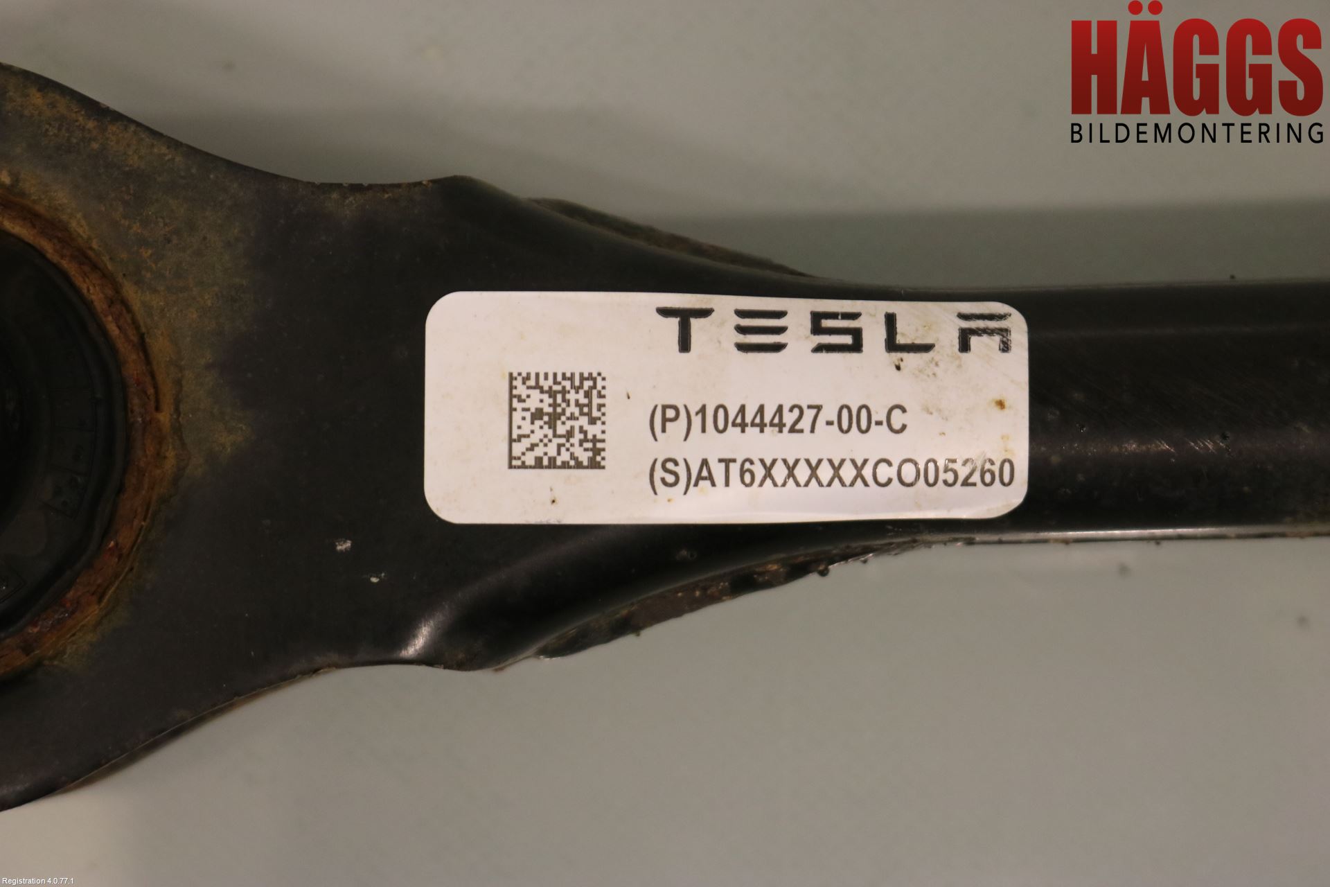 Tesla MODEL 3 17- Bärarm Bak Höger