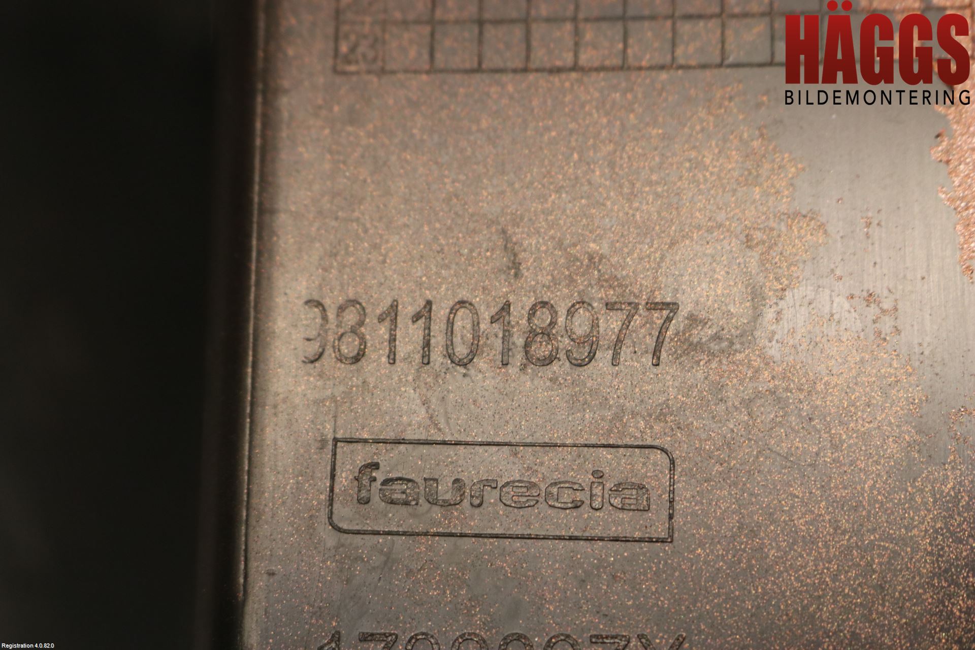 Peugeot 3008 17-24 Stötfångardel Bak Hö